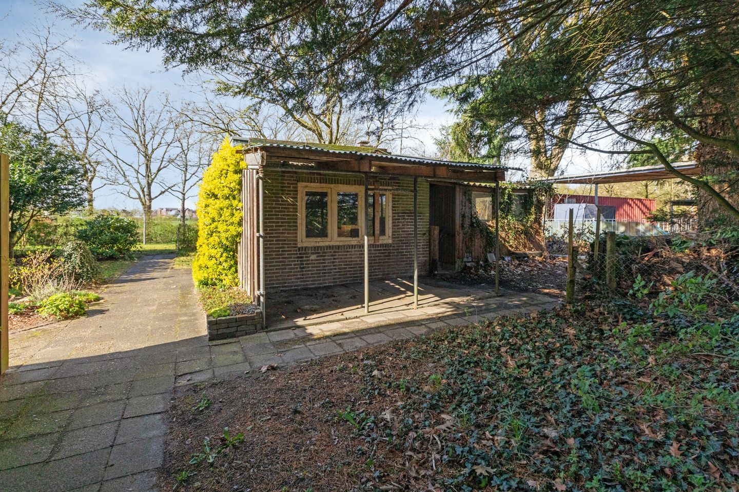 Characteristic corner house on unique waterfront location in Heumen — 33