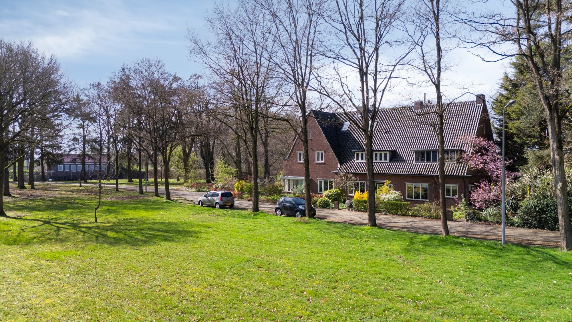 Characteristic corner house on unique waterfront location in Heumen — 43