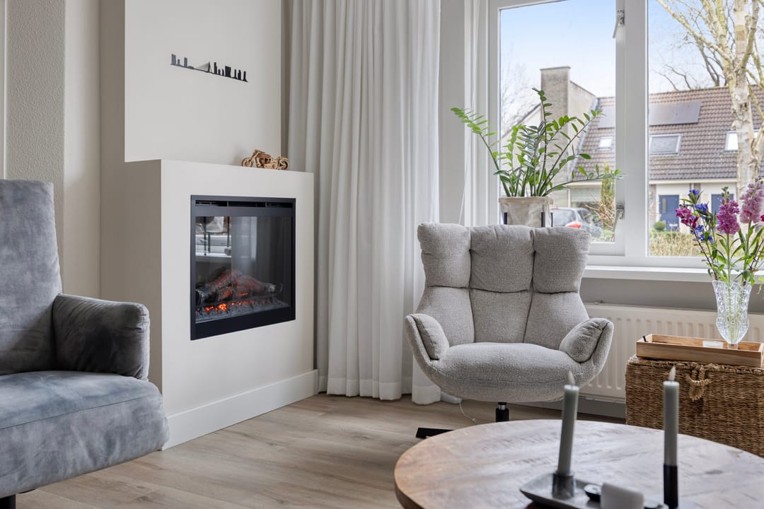 Foto 7 van Van Apeldoornshof 17