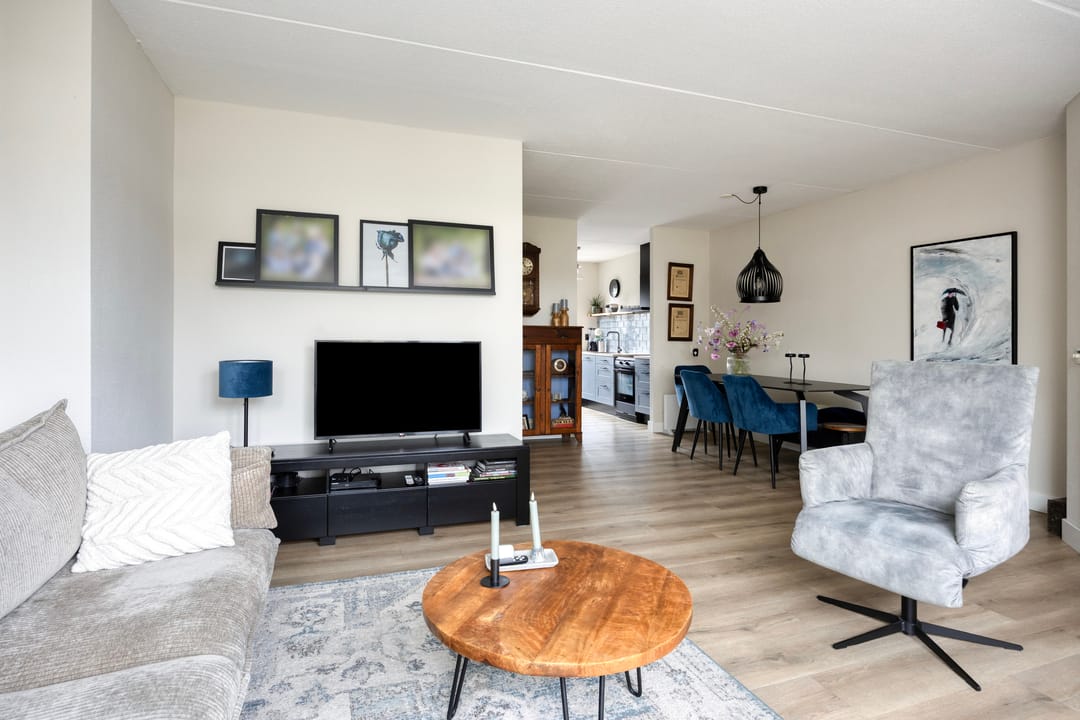 Foto 8 van Van Apeldoornshof 17