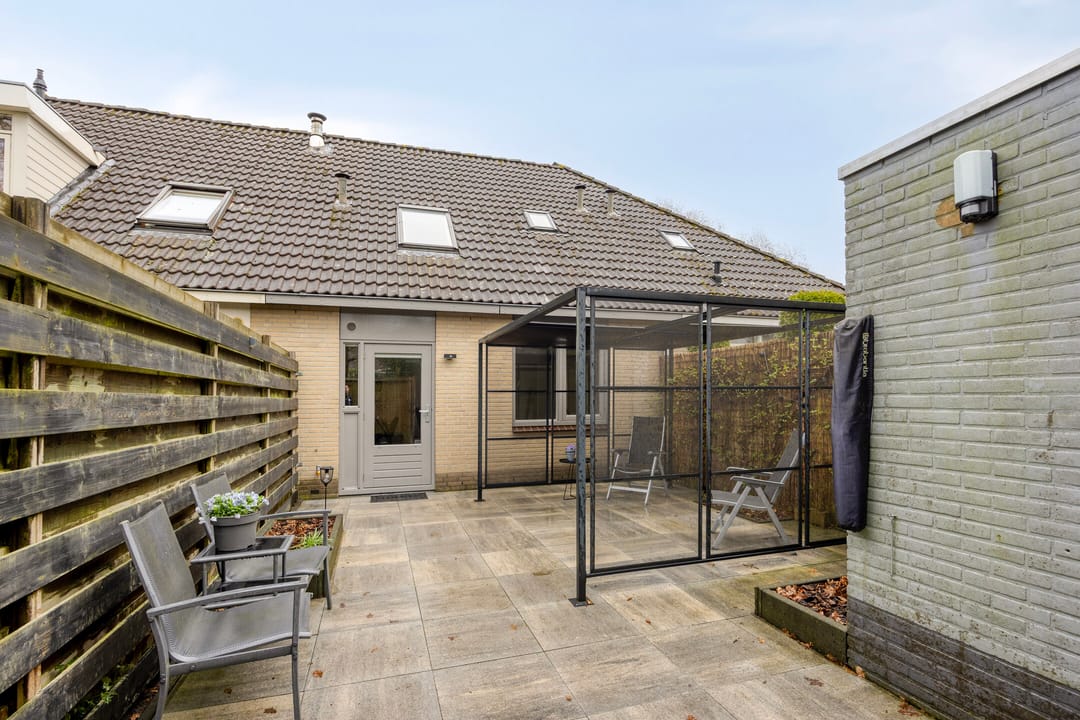 Foto 26 van Van Apeldoornshof 17