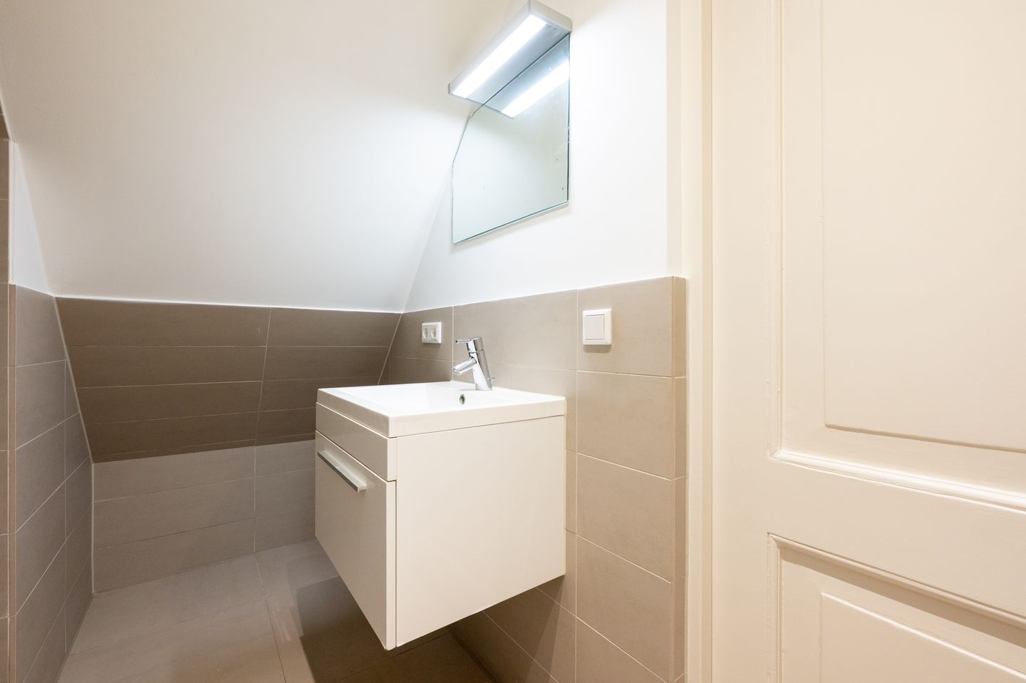 Foto 19 van Cattenhagestraat 10-D