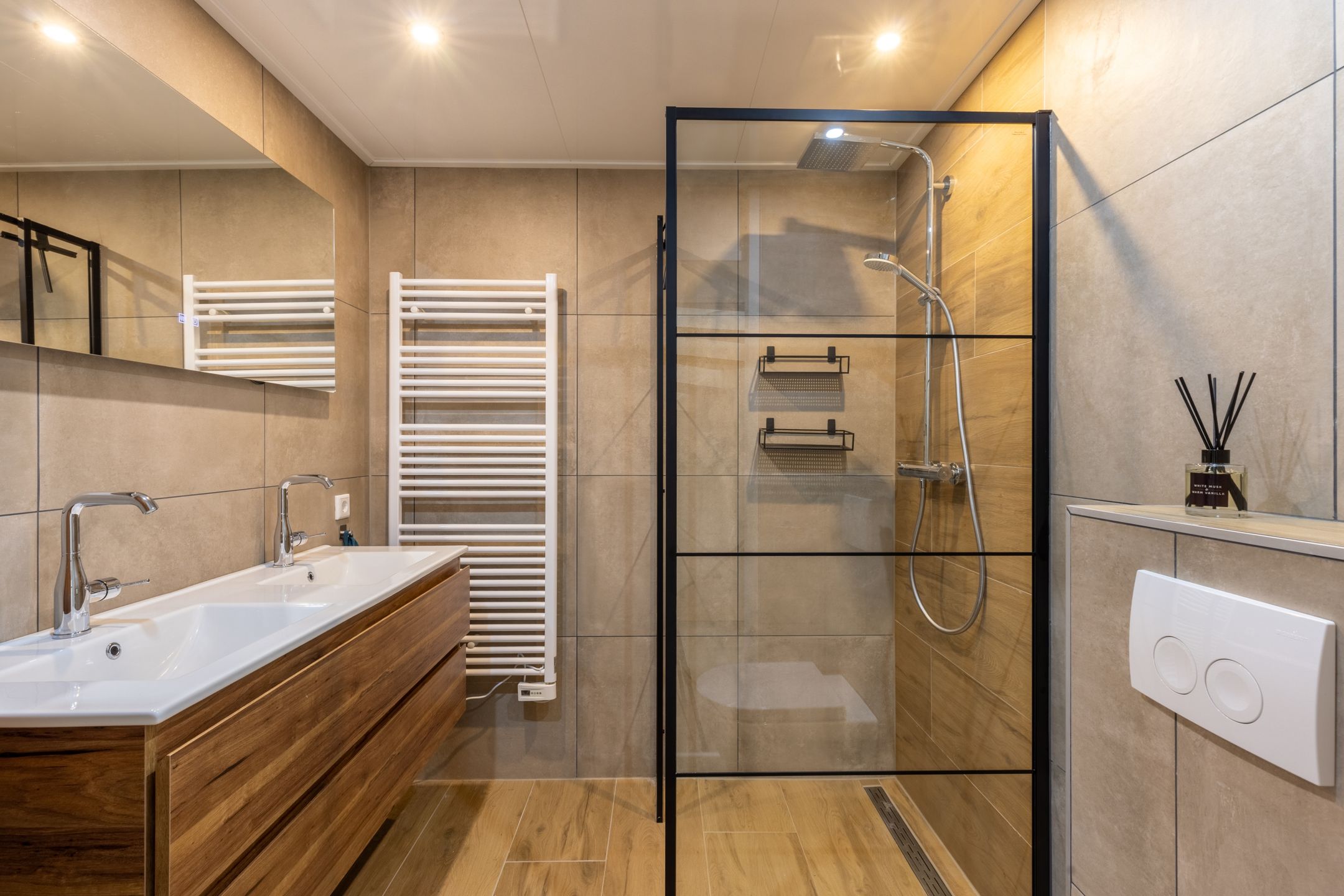 Fully Modernized Family Home in Child-Friendly Woudhuis — 21