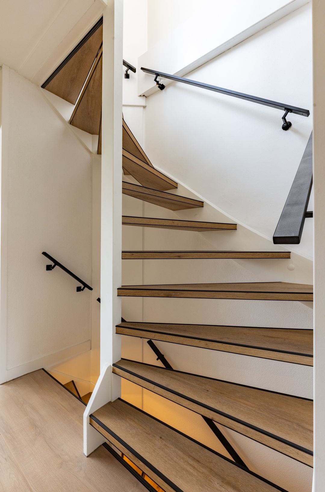 Fully Modernized Family Home in Child-Friendly Woudhuis — 23
