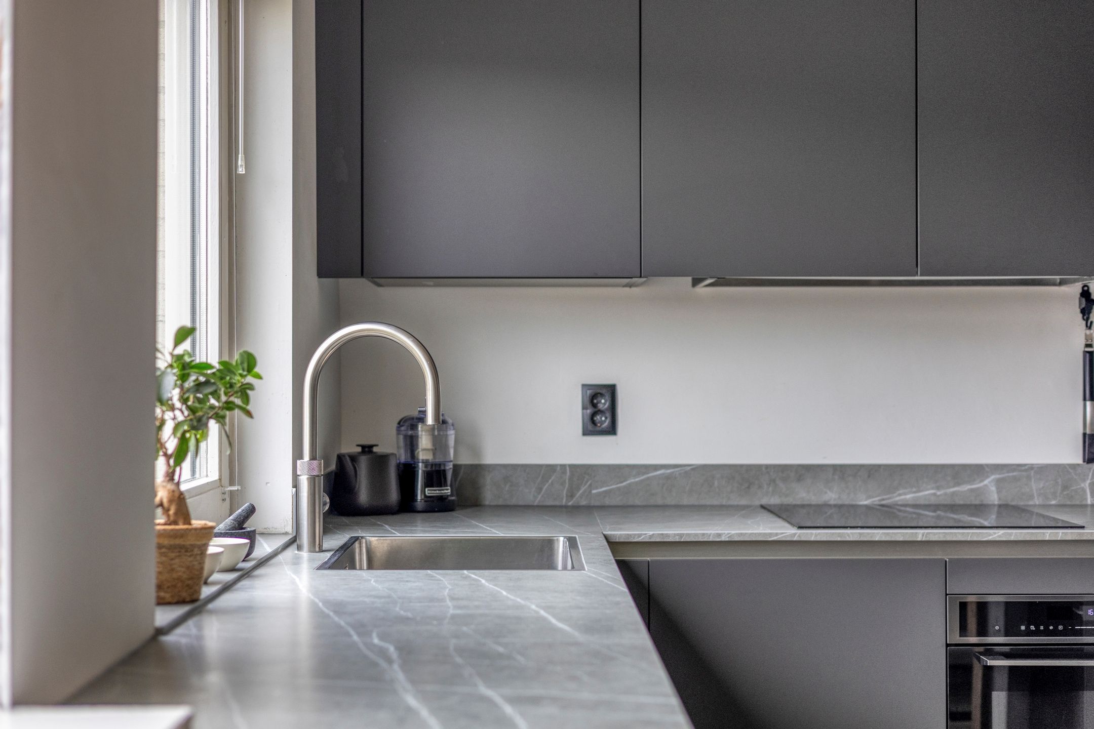 Foto 15 van Annie Romeinsingel 40