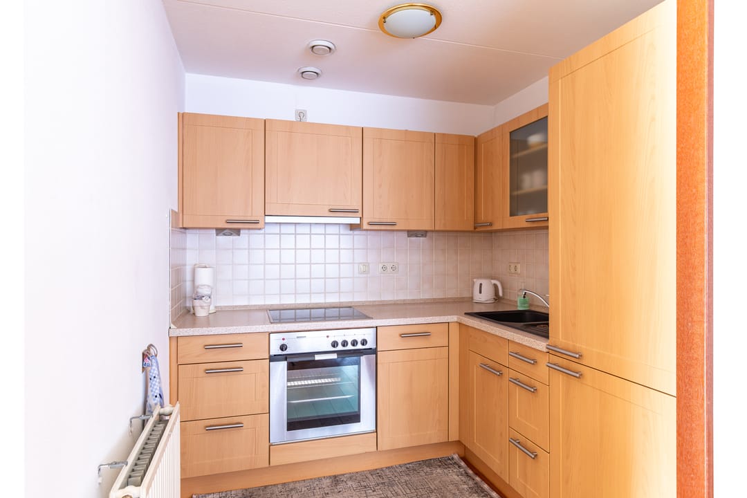 Comfortable apartment with balcony and private garage in Kerkrade — 12