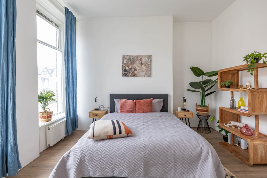 Renovated Apartment with Roof Terrace in Groningen — 12