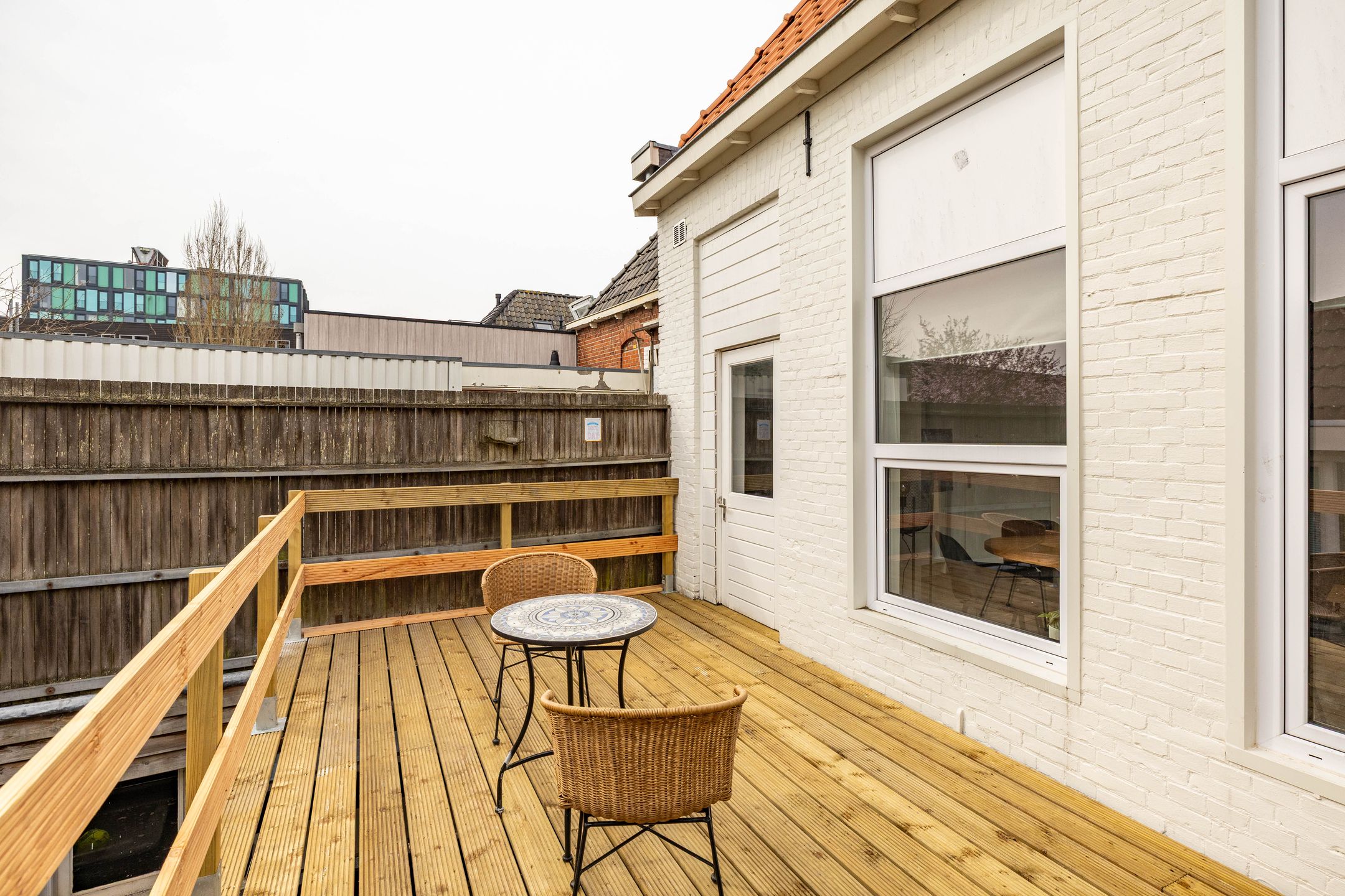 Renovated Apartment with Roof Terrace in Groningen — 20