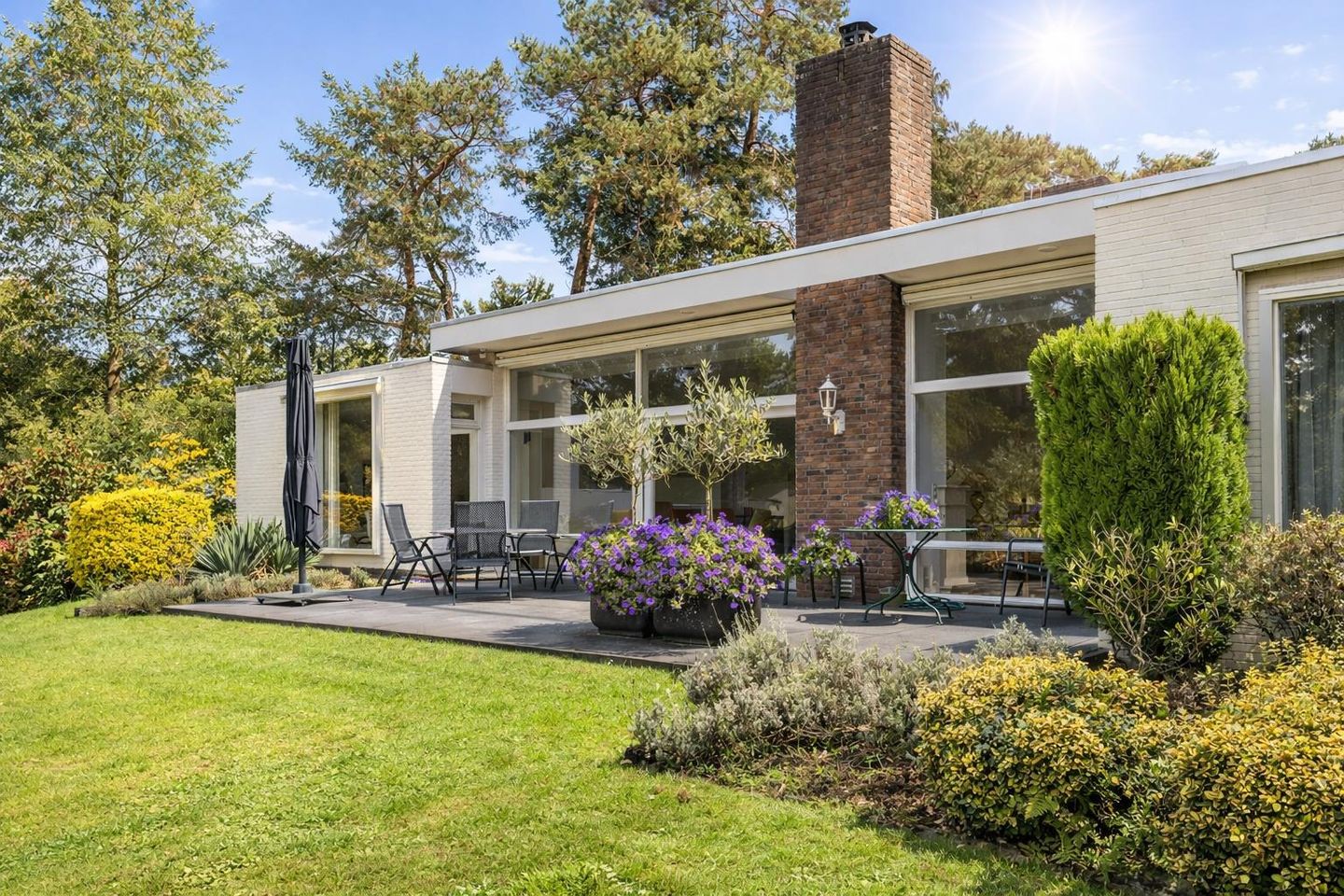 Spacious Villa with Park-like Garden in Duin en Ven — 20