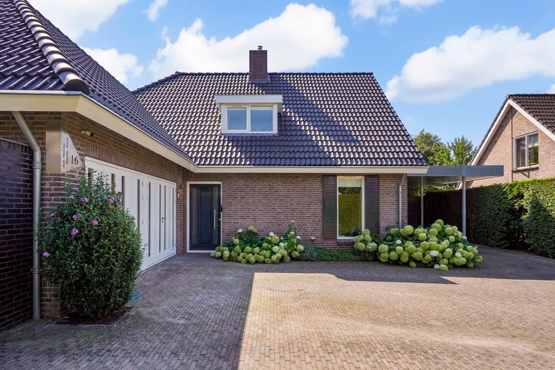 Photo 62 of Idsteinlaan 16
