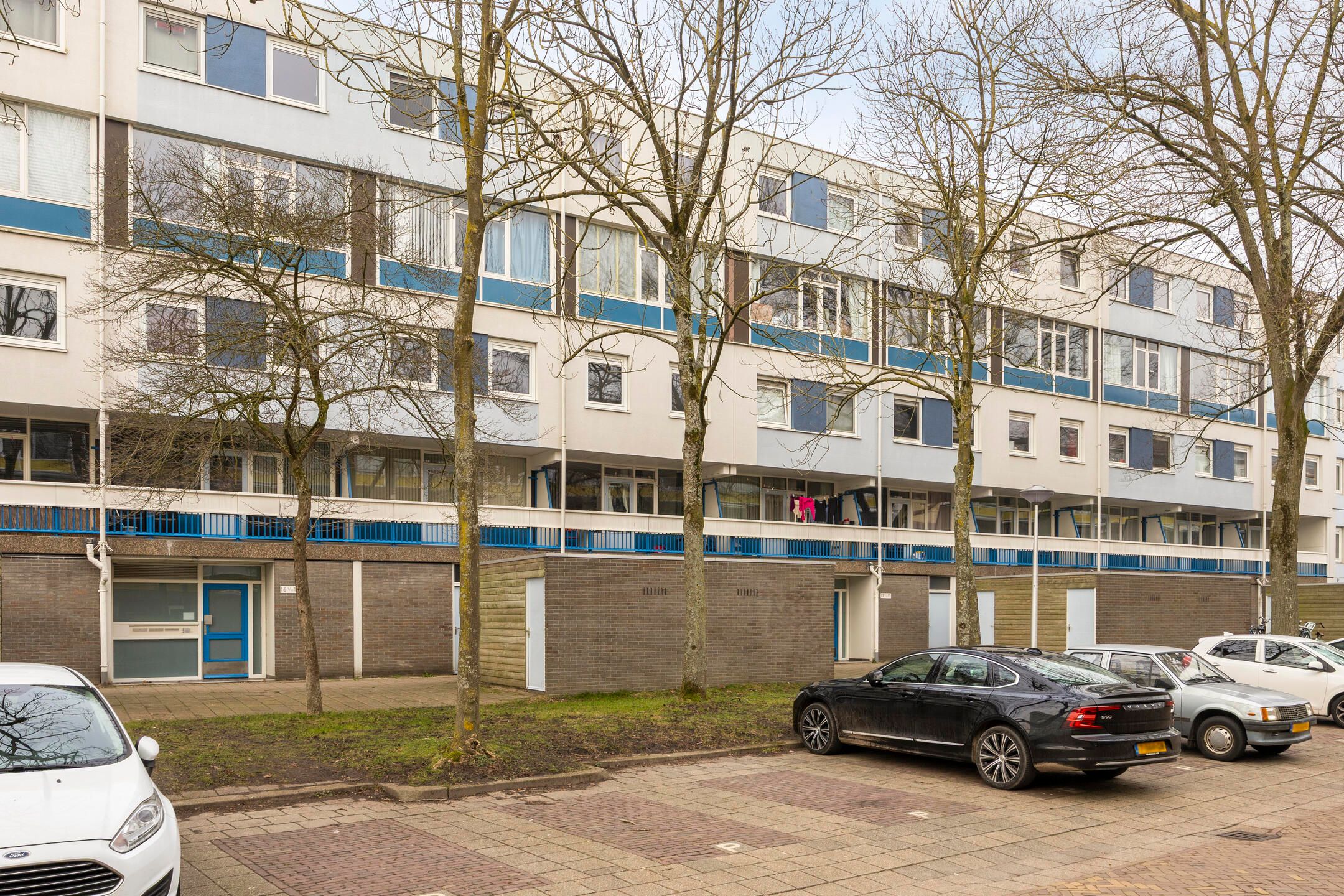 Photo 42 of Foulkeslaan 15