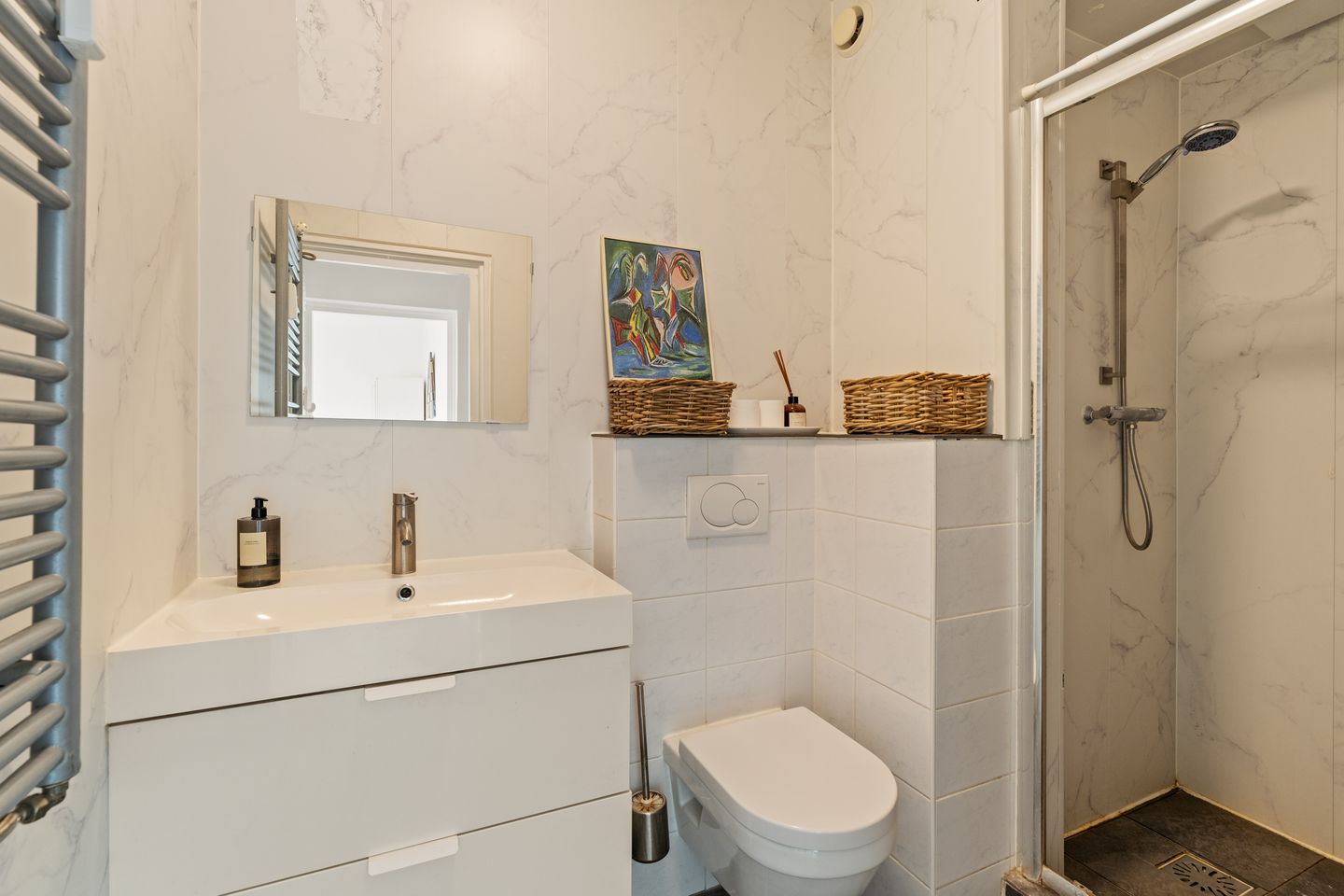 Top Floor Apartment with Two Balconies in Rotterdam Het Lage Land — 22