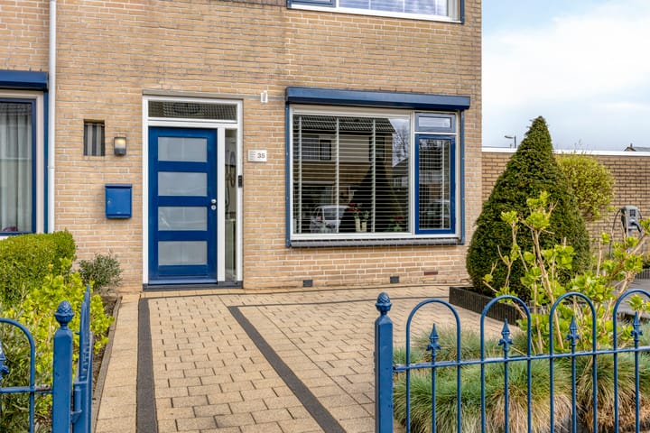 Foto 4 van van den Poelstraat 35