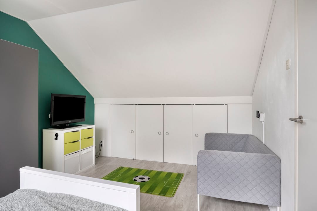 Foto 32 van van den Poelstraat 35