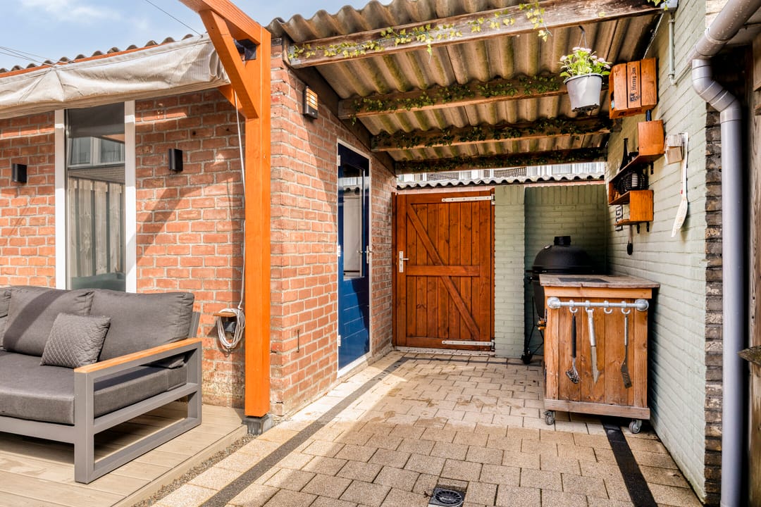 Foto 38 van van den Poelstraat 35