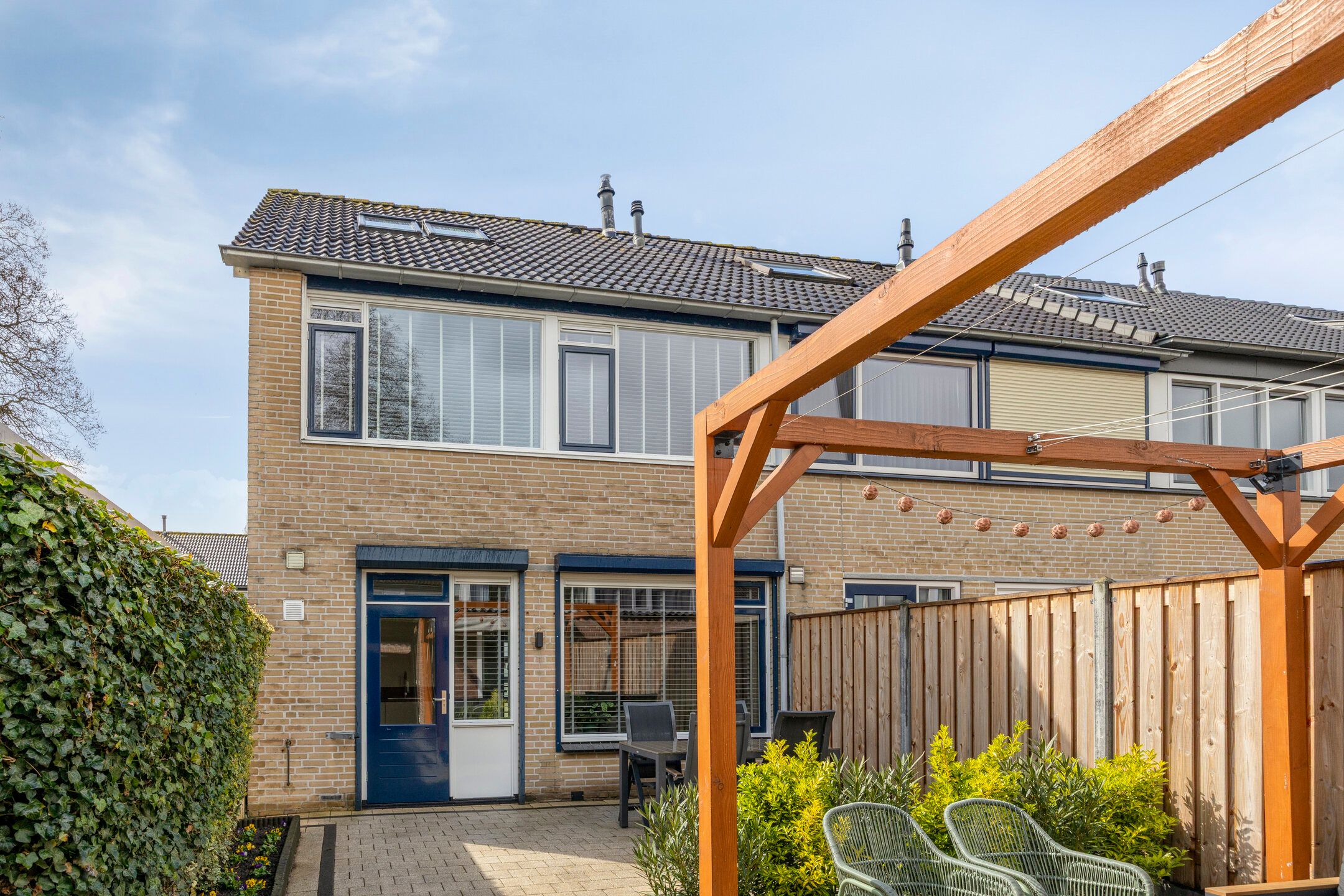 Foto 39 van van den Poelstraat 35