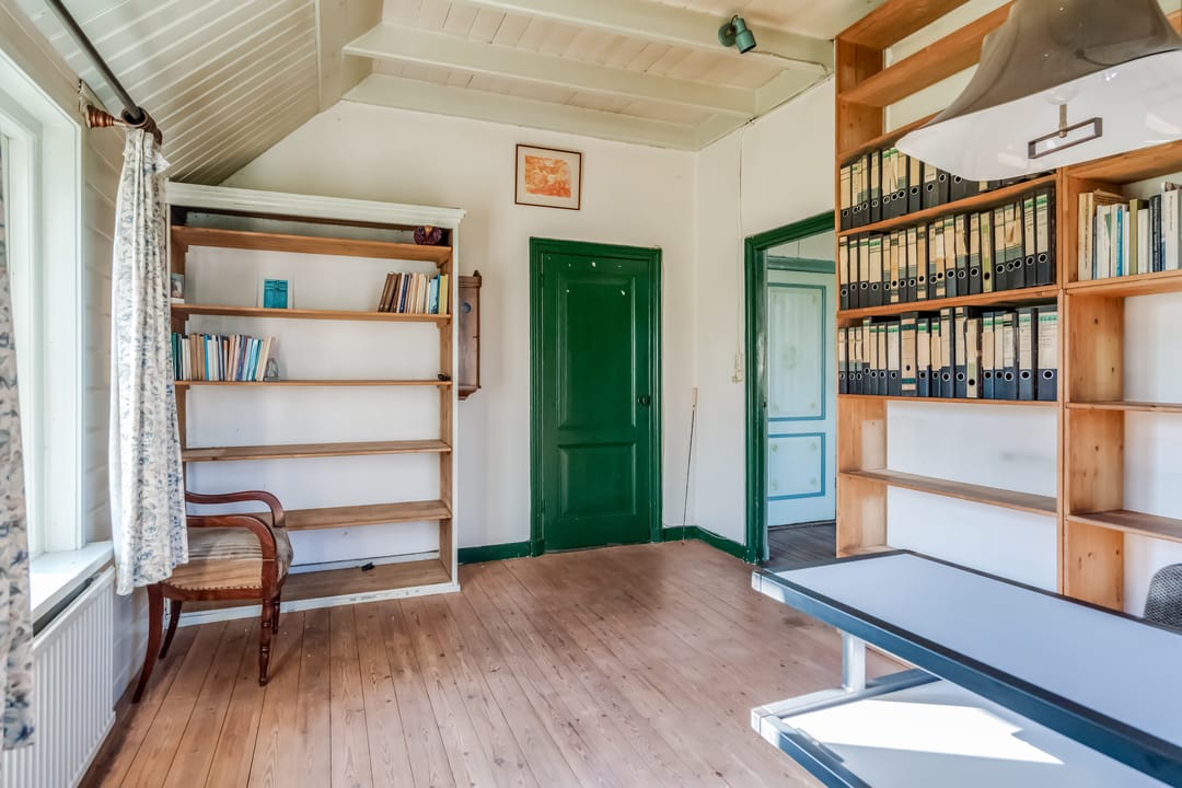 Characteristic Residential Farmhouse with Outbuildings on Spacious Plot Near Hasselt — 35