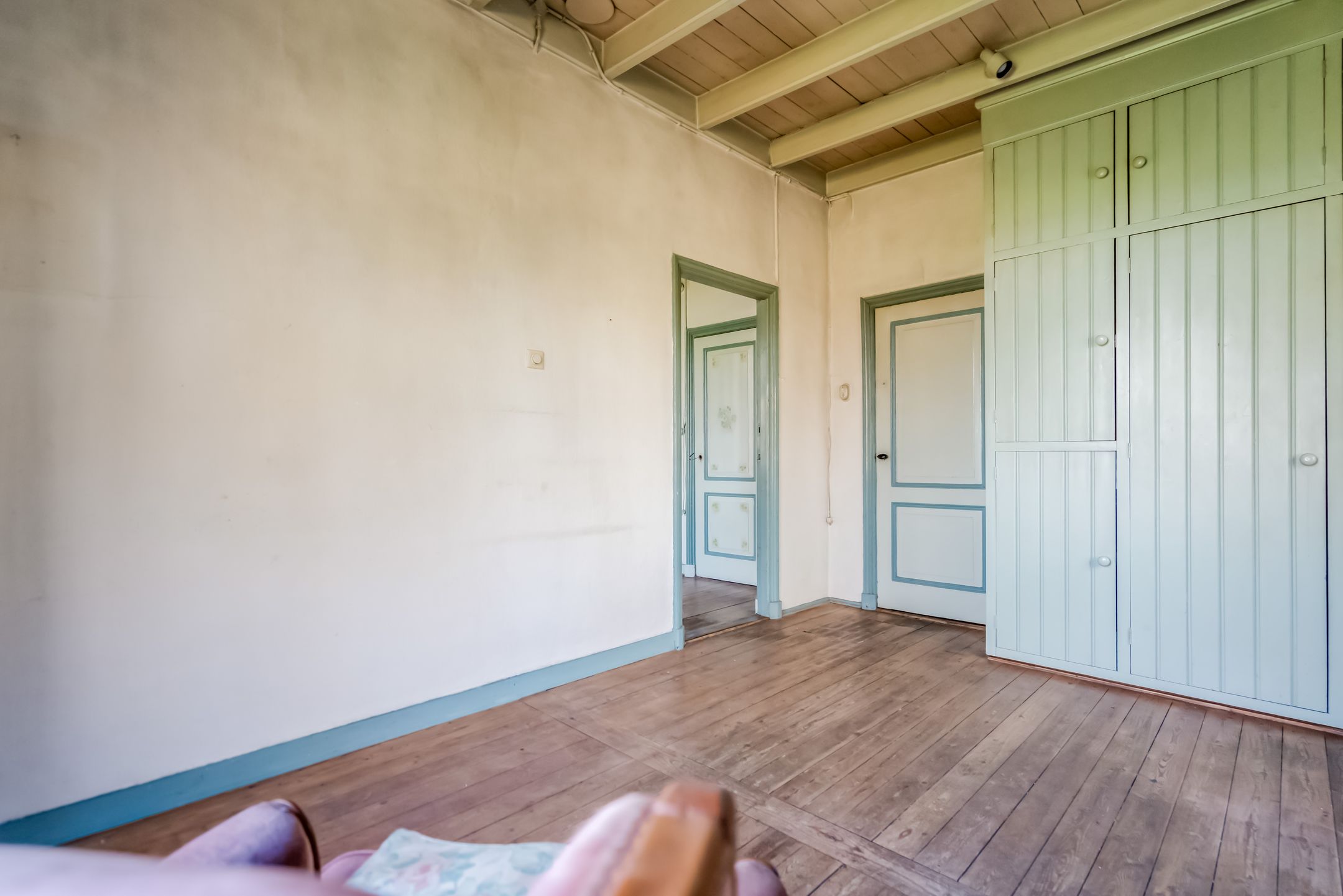 Characteristic Residential Farmhouse with Outbuildings on Spacious Plot Near Hasselt — 40