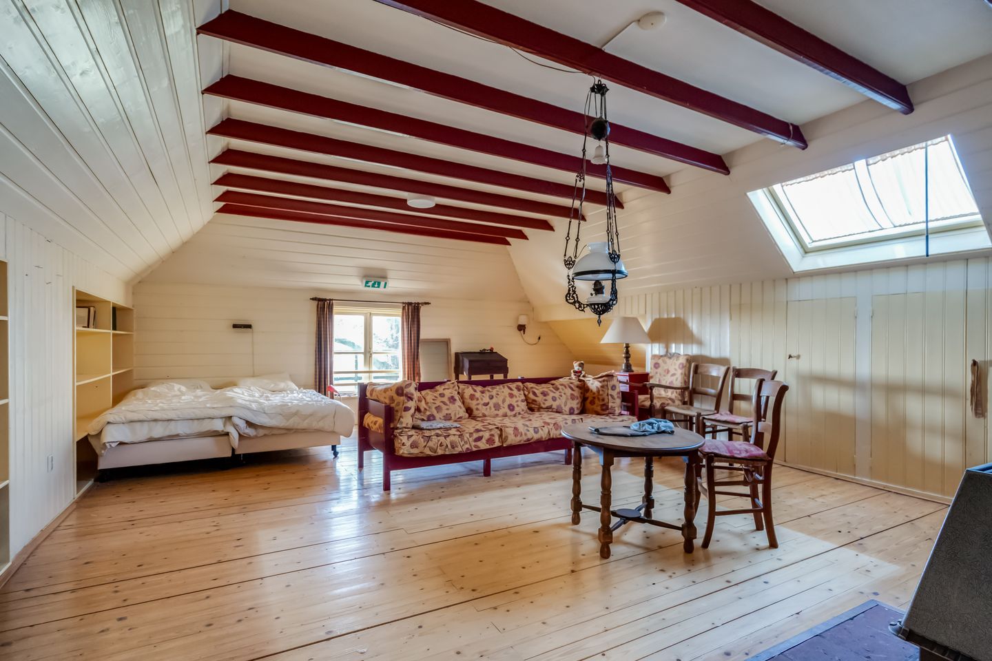 Characteristic Residential Farmhouse with Outbuildings on Spacious Plot Near Hasselt — 58