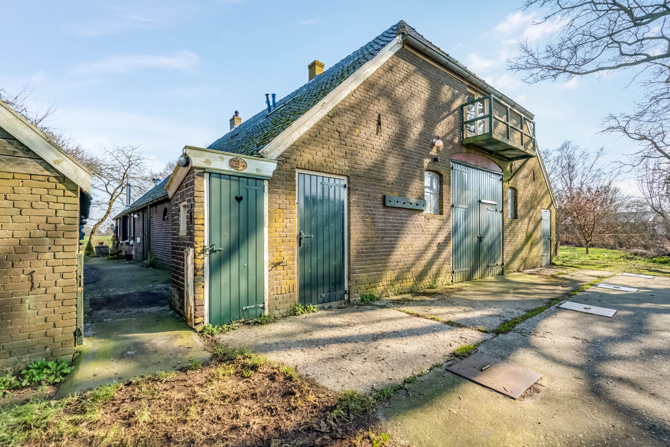 Characteristic Residential Farmhouse with Outbuildings on Spacious Plot Near Hasselt — 96