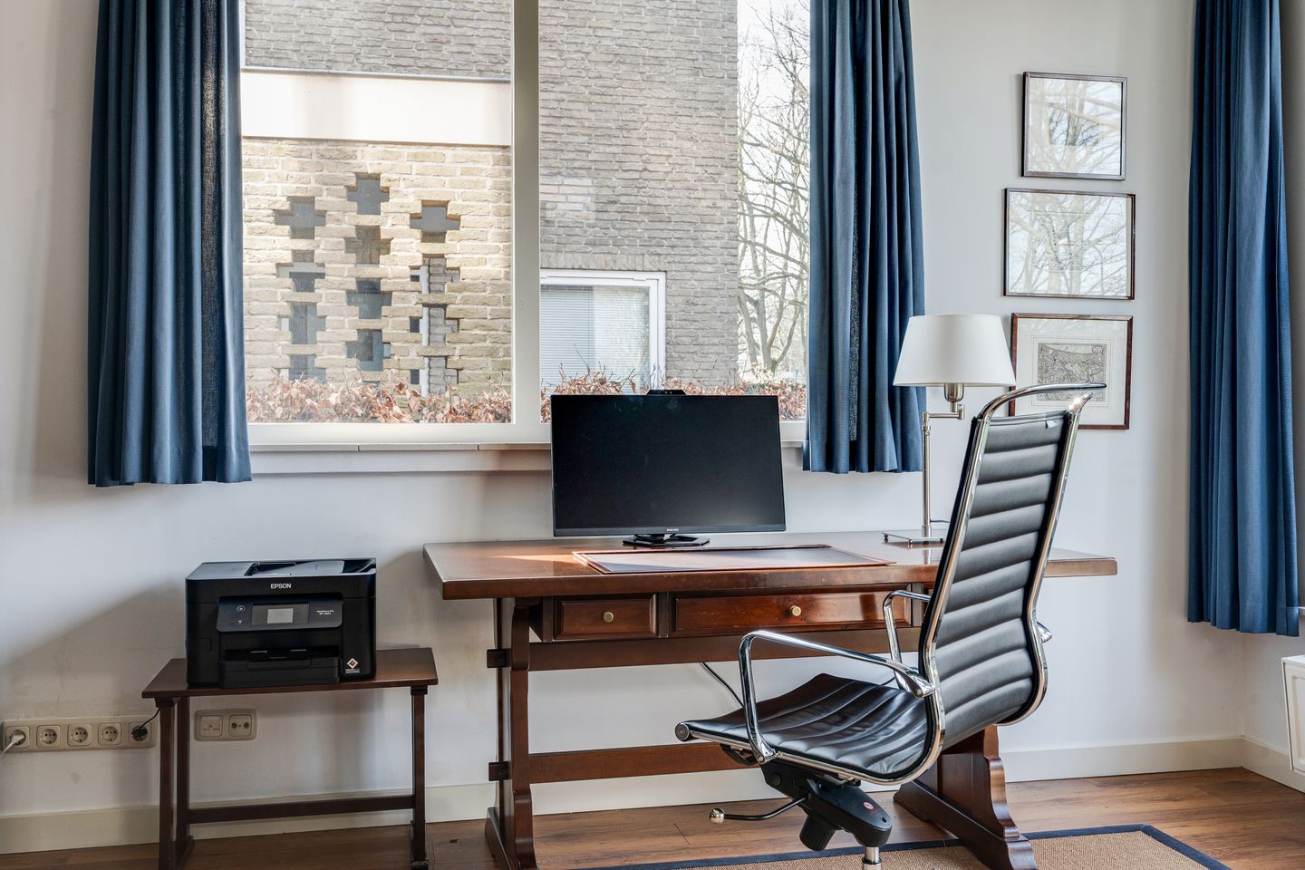Spacious semi-detached villa on a characteristic tree-lined avenue in Oegstgeest — 31