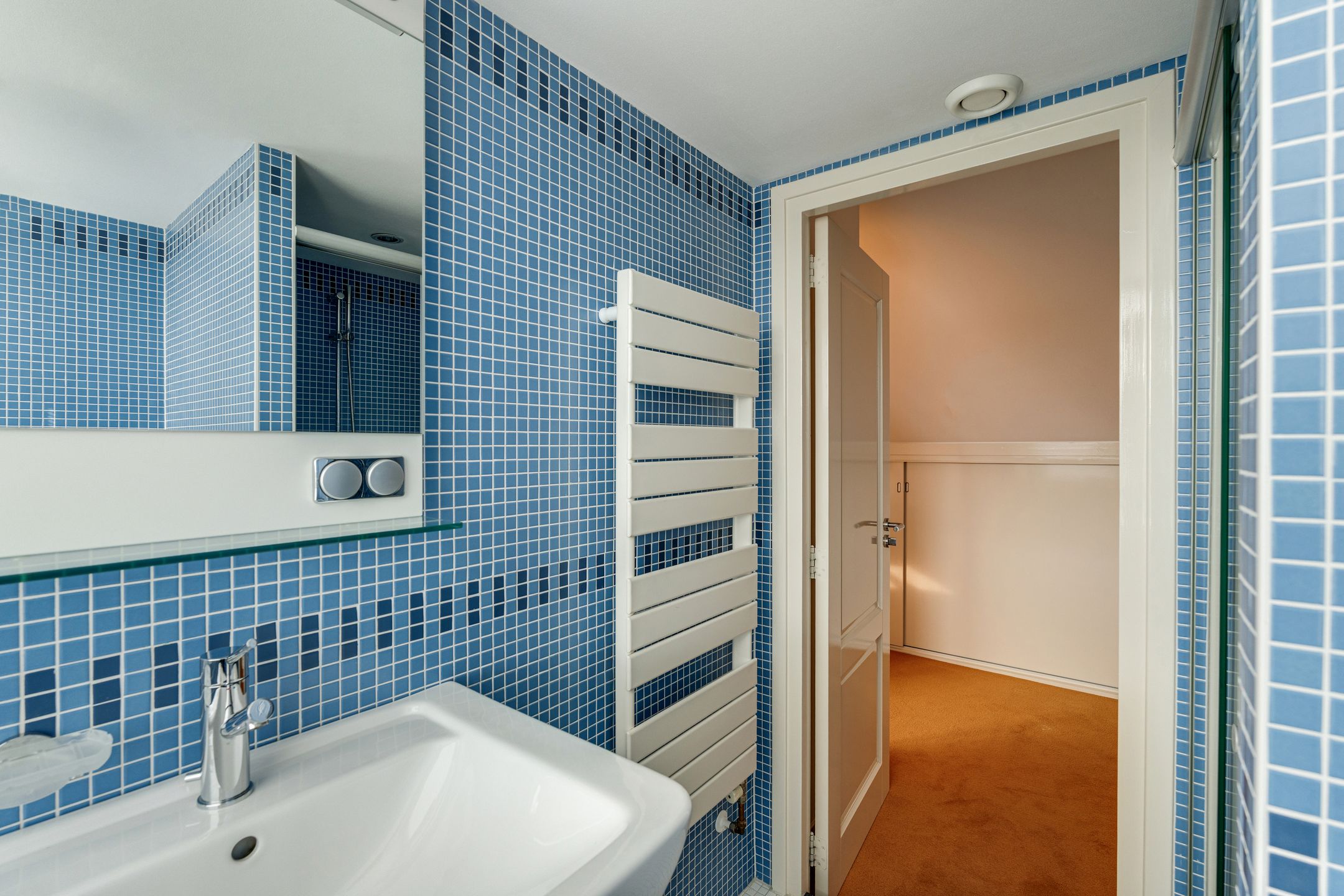 Spacious semi-detached villa on a characteristic tree-lined avenue in Oegstgeest — 54