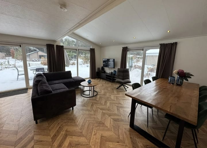 Photo 4 of Laan van Laag Kanje 1-641