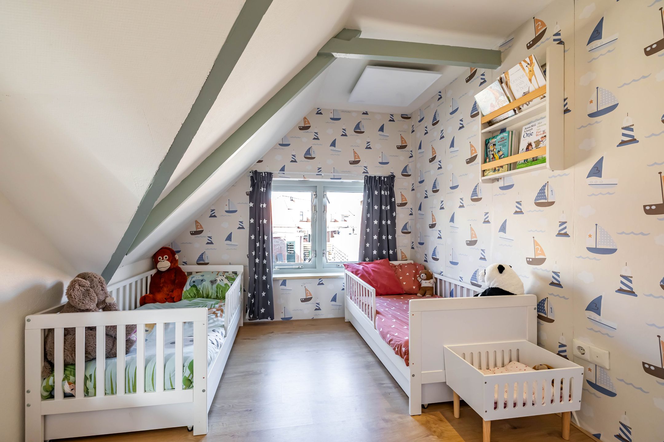 Characterful 1920s semi-detached home with modern amenities in Hoogkerk — 30