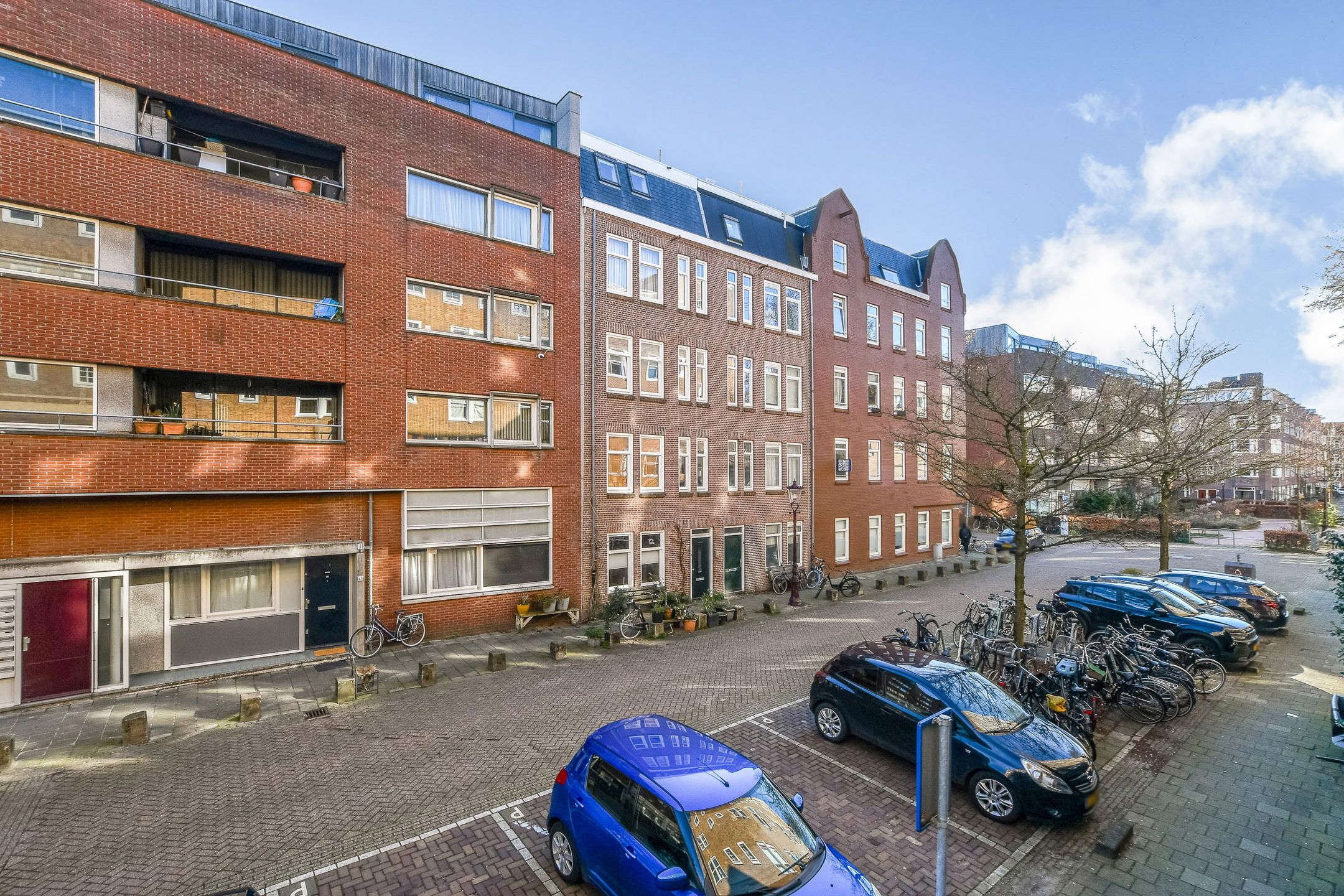 Photo 15 of Van Bossestraat 74-1