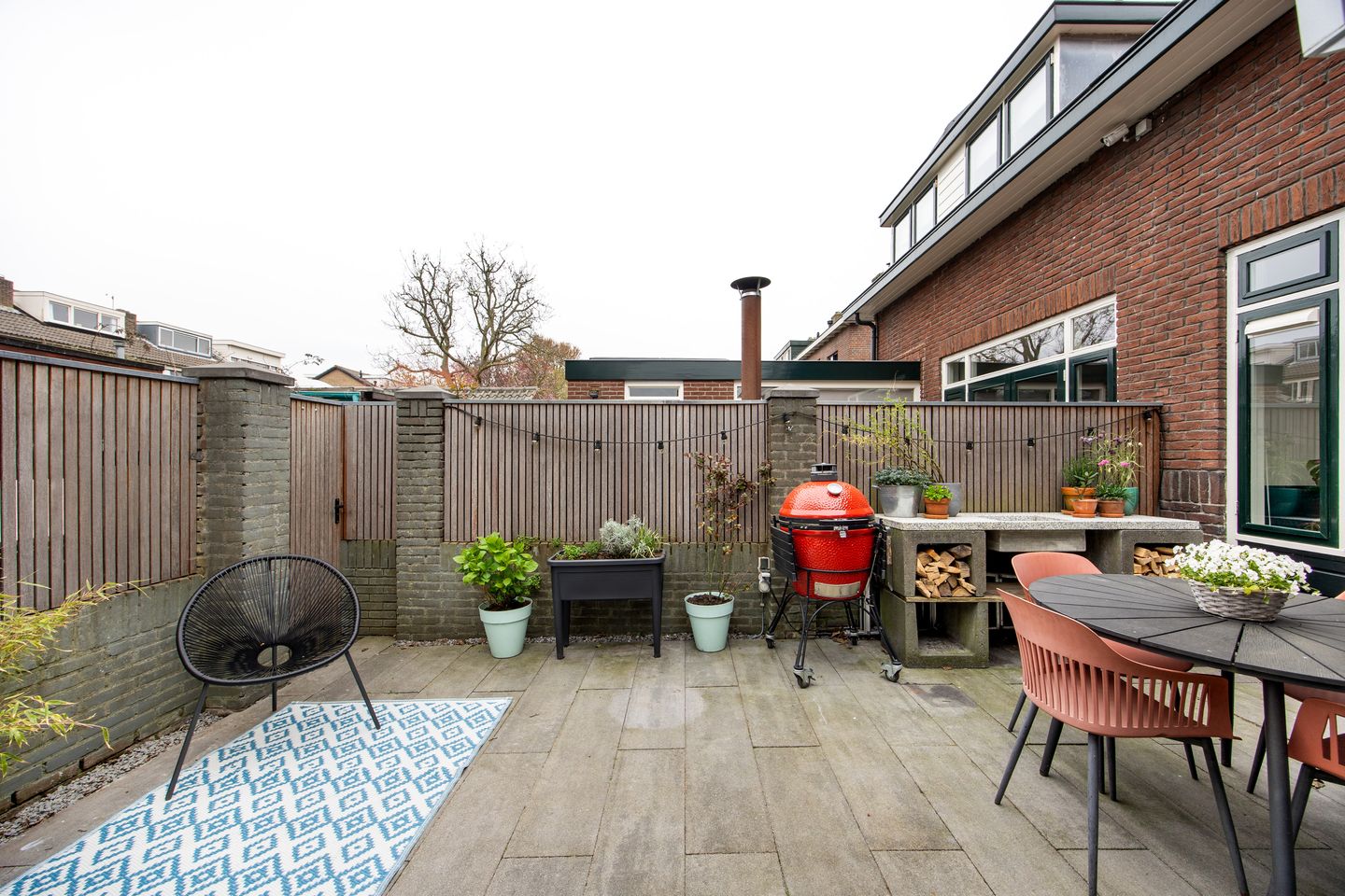 Characterful 1930s terraced house with energy label A in child-friendly Leiden neighborhood — 20