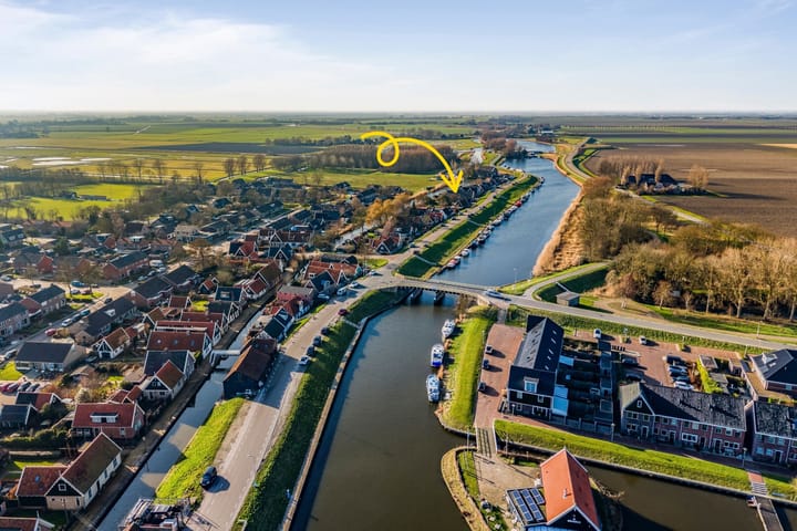 Photo 2 of Westfriesedijk 30