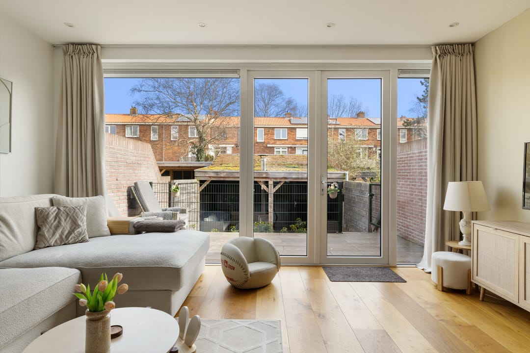 Photo 8 of Geelvinckstraat 81