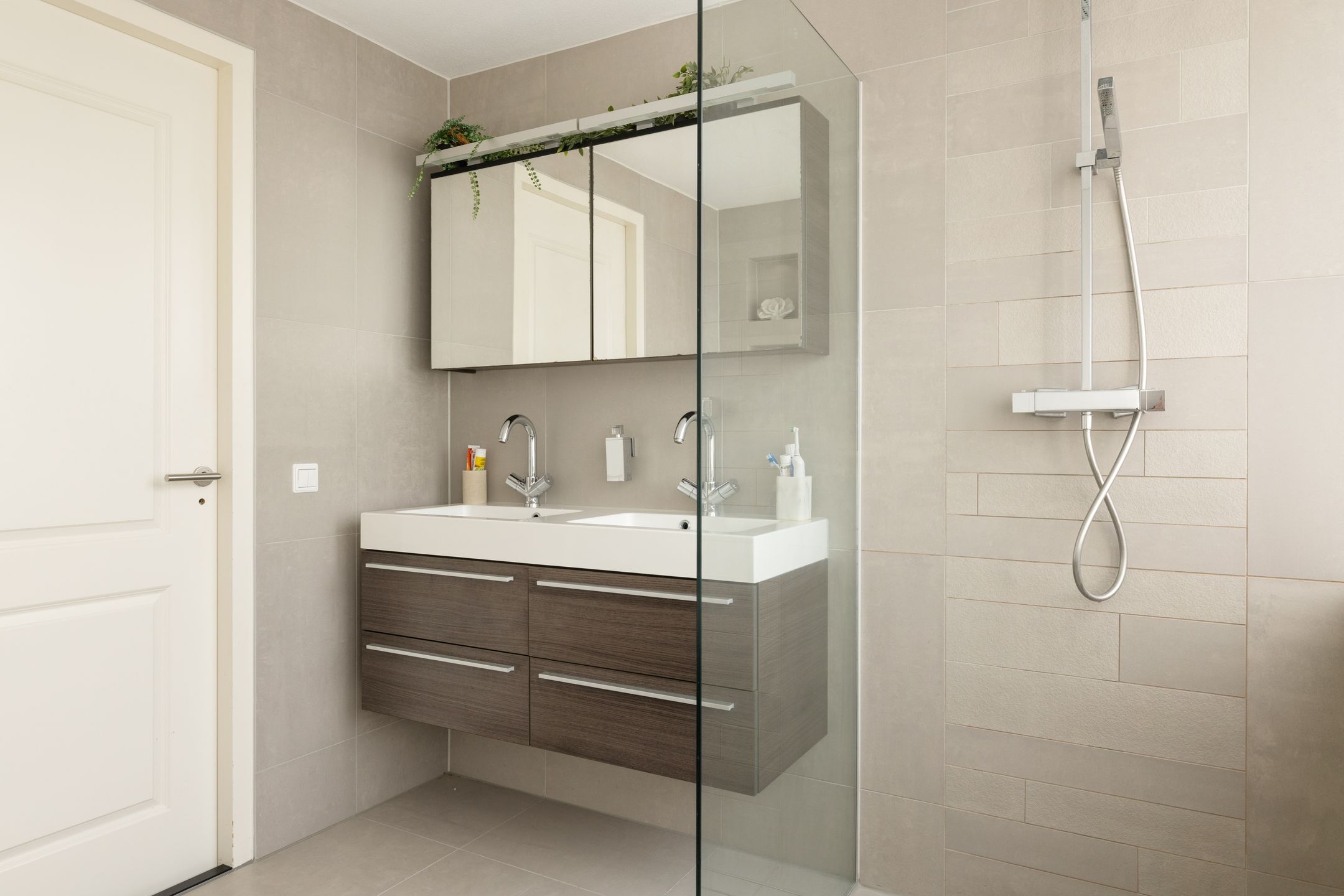 Photo 36 of Geelvinckstraat 81