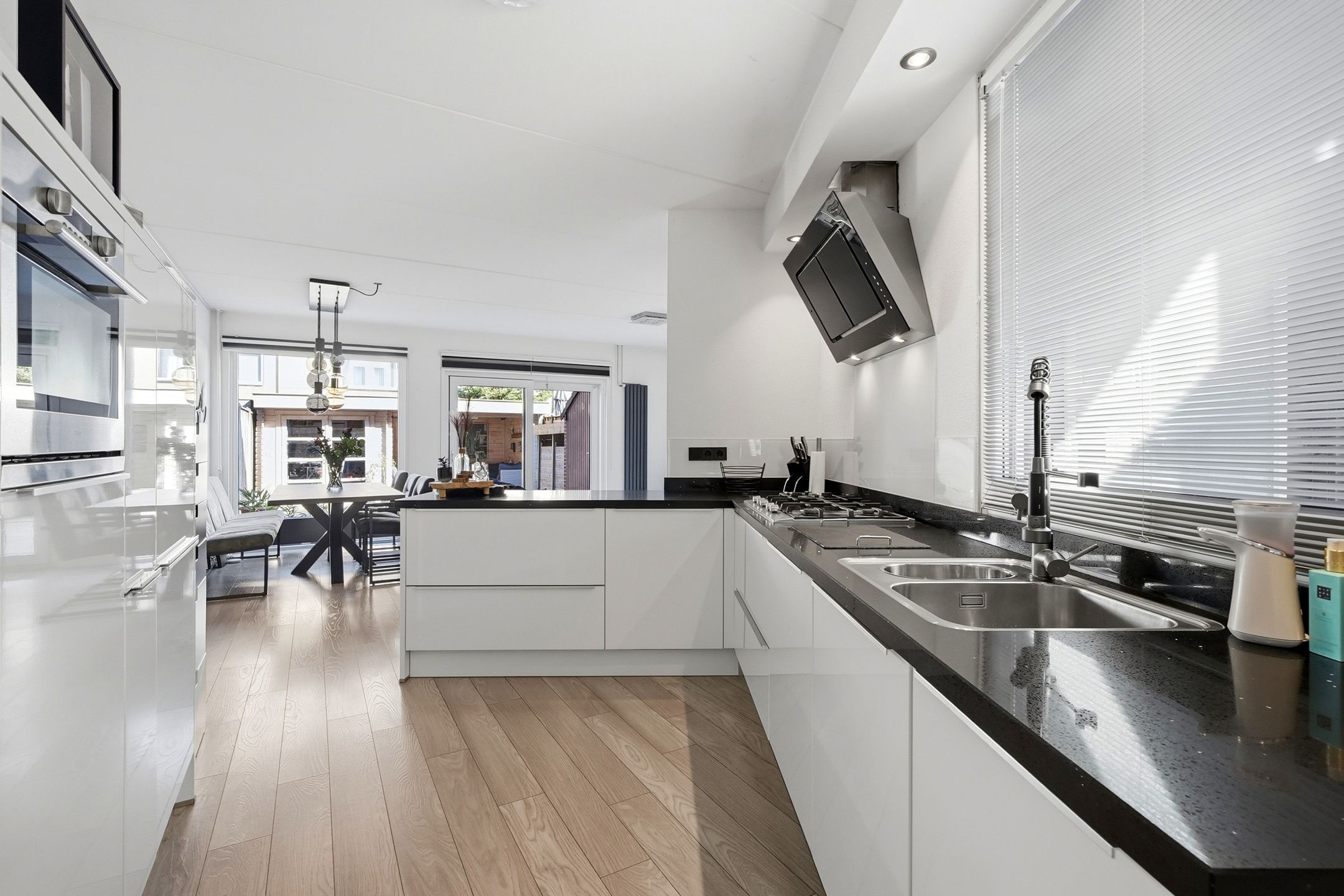 Foto 3 van Girsesland 61