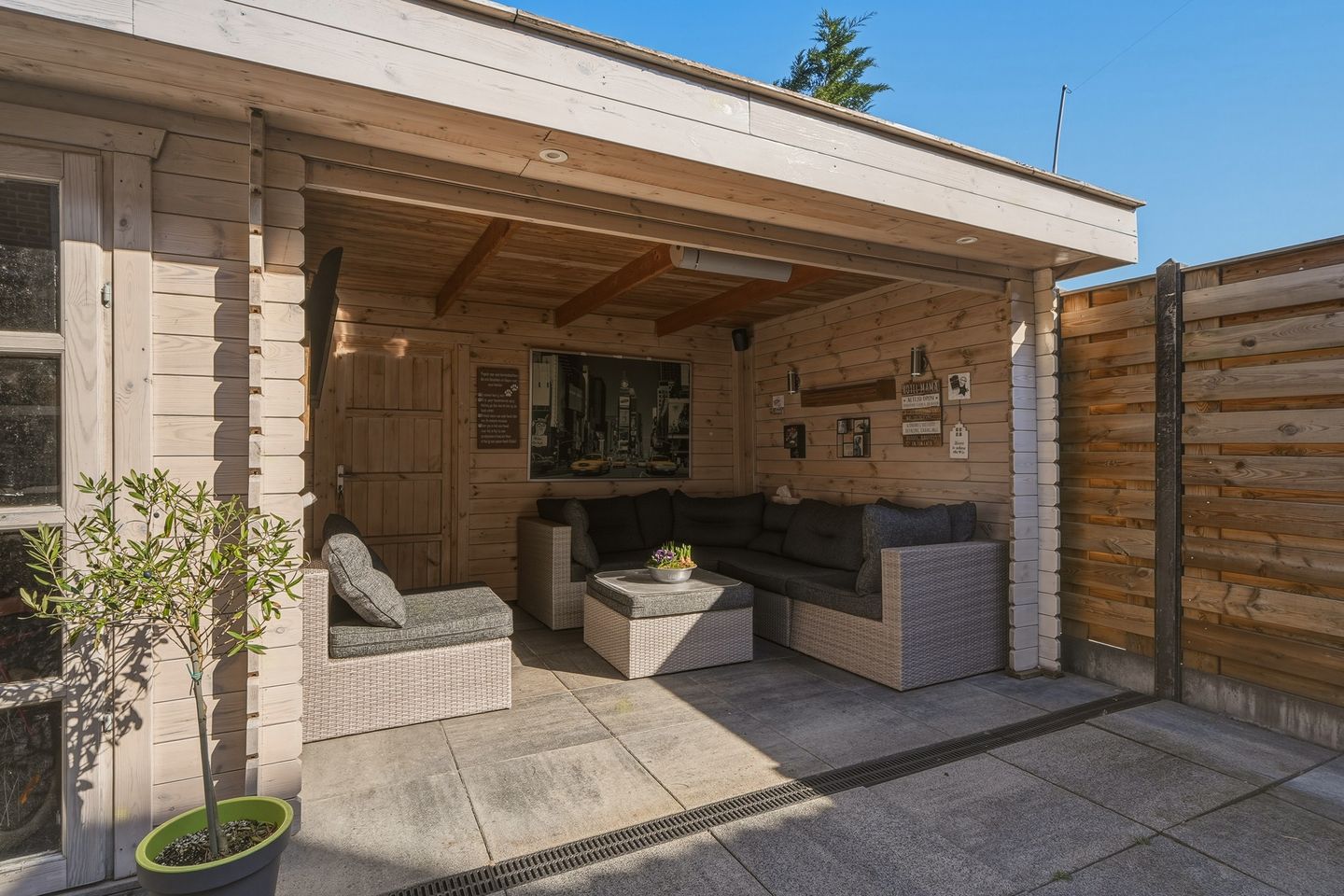 Foto 4 van Girsesland 61