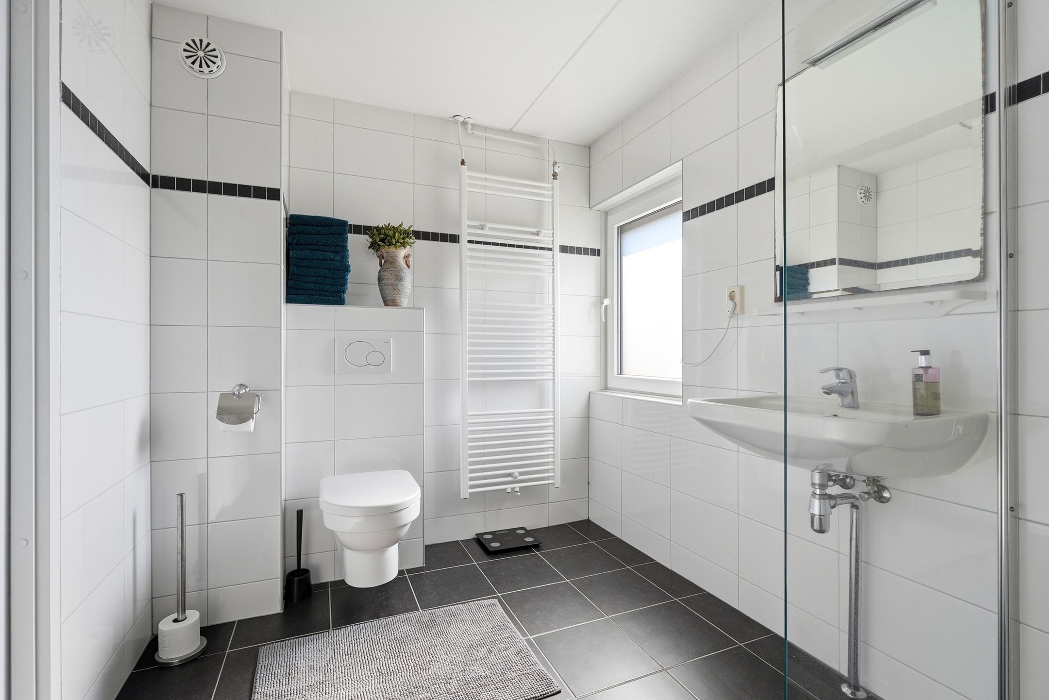 Foto 21 van Girsesland 61