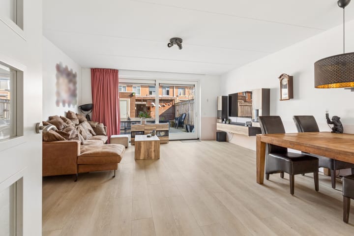 Photo 4 of Canadasingel 80