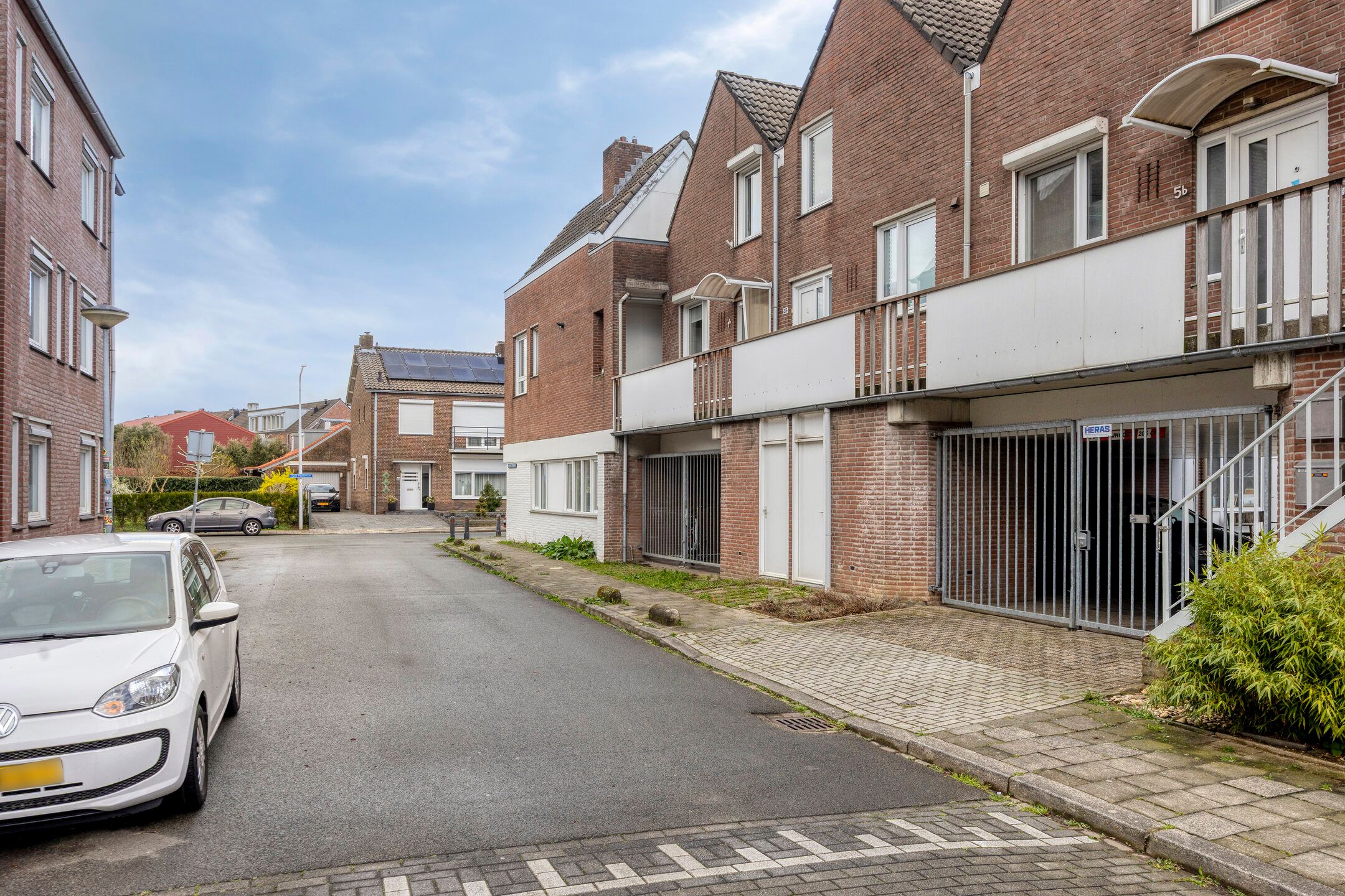 Foto 33 van Aan het Valderen 1-B