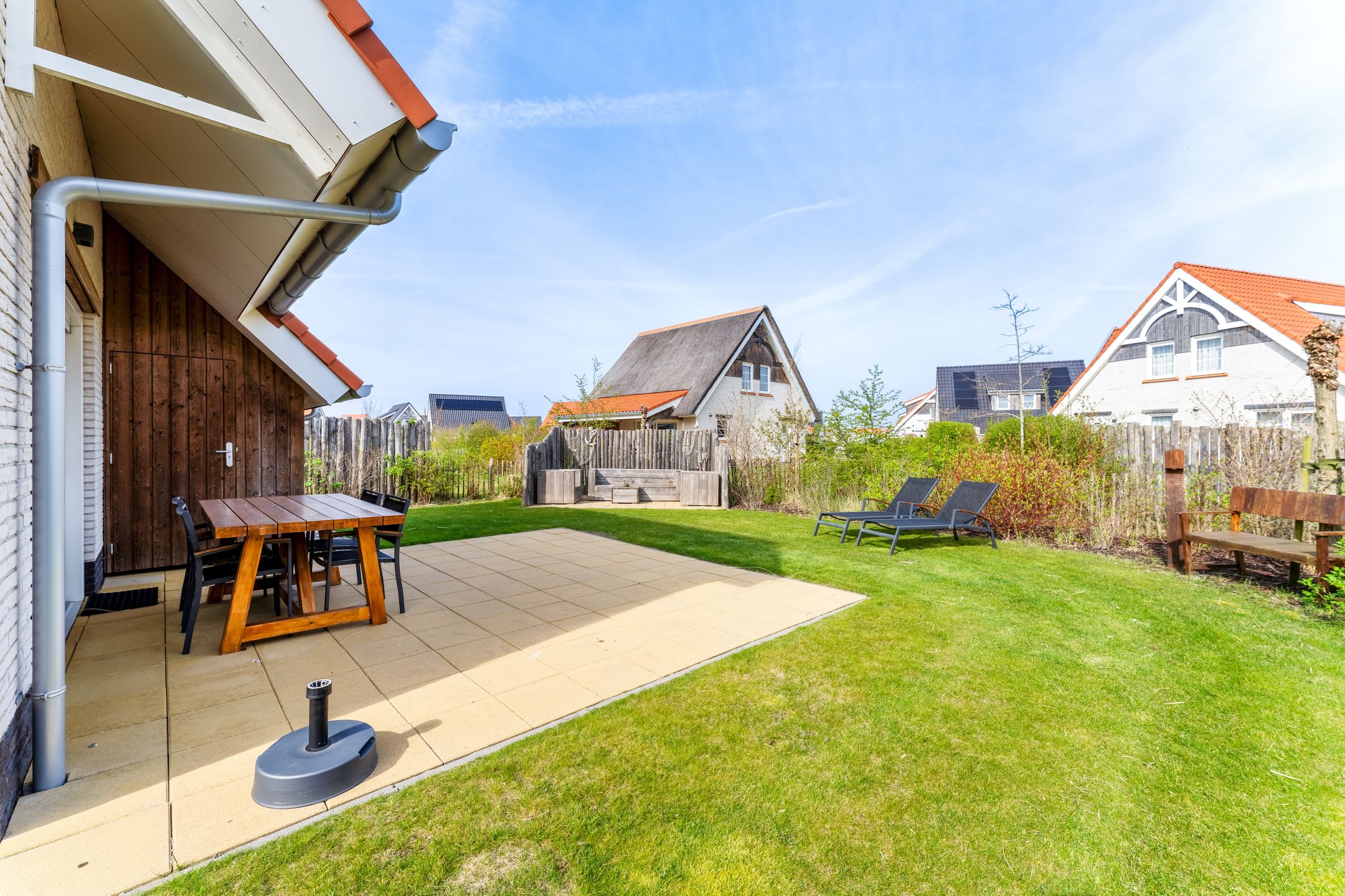 2-bedroom freehold villa in Nieuwvliet — photo 4 of 5