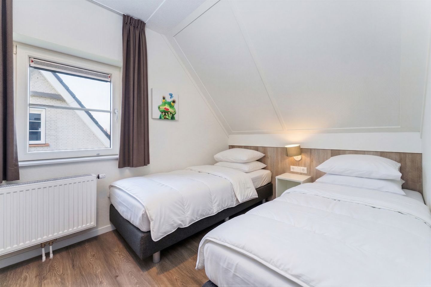 Photo 14 of Zeedijk 24-373