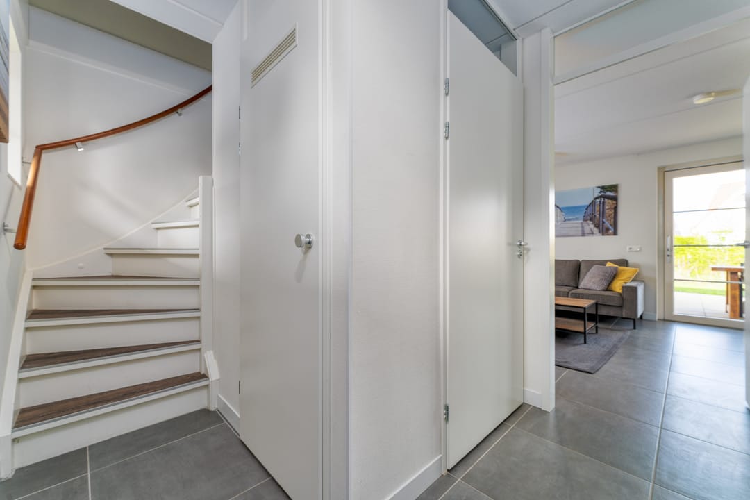 Photo 8 of Zeedijk 24-373