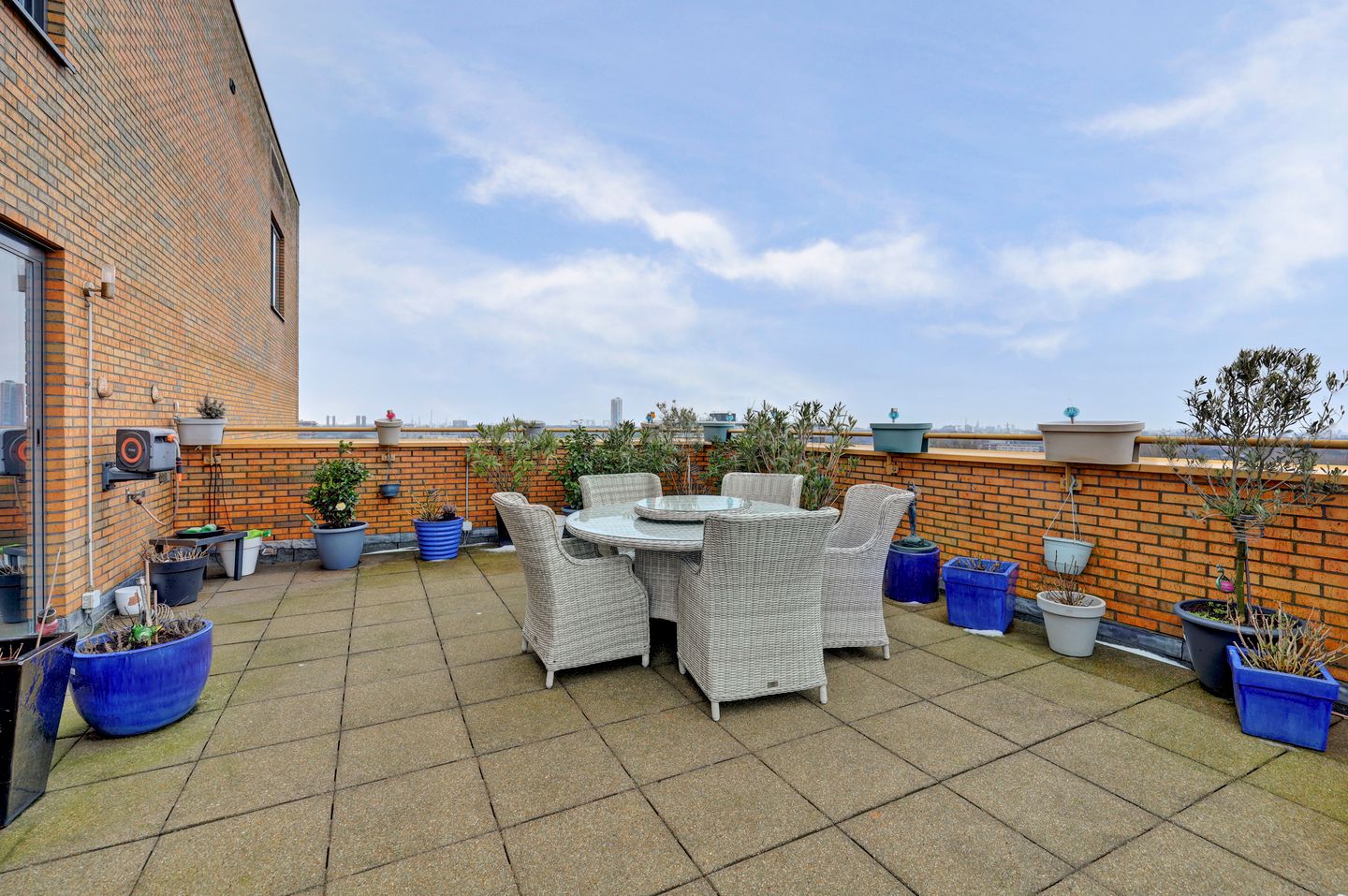 Photo 14 of Beugstraat 45