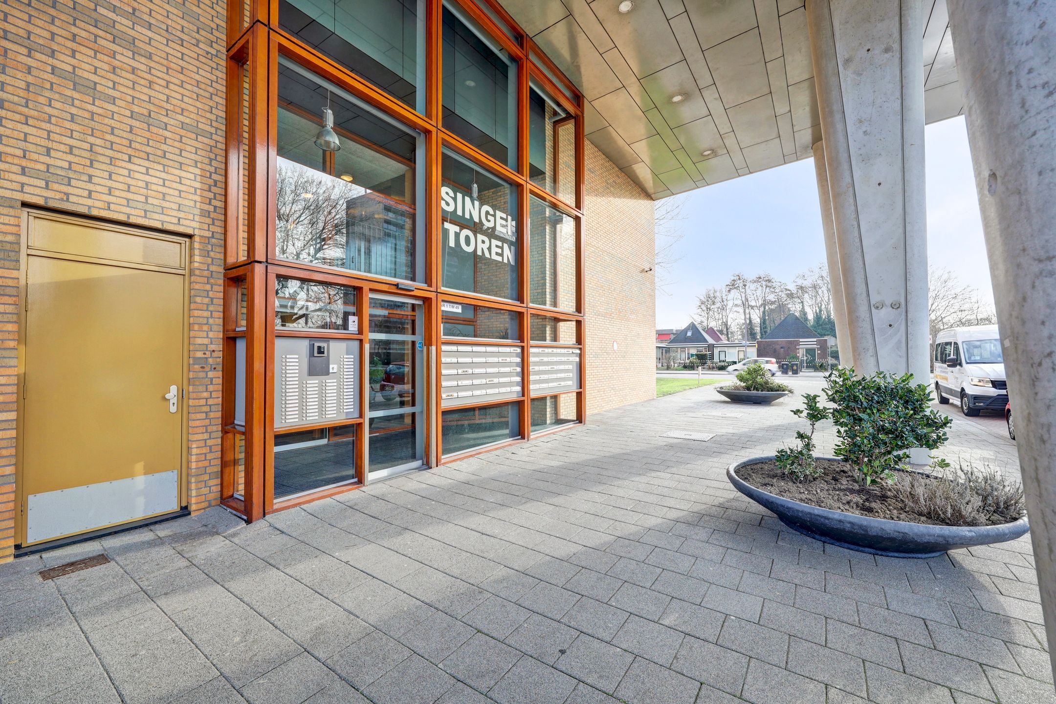 Photo 33 of Beugstraat 45