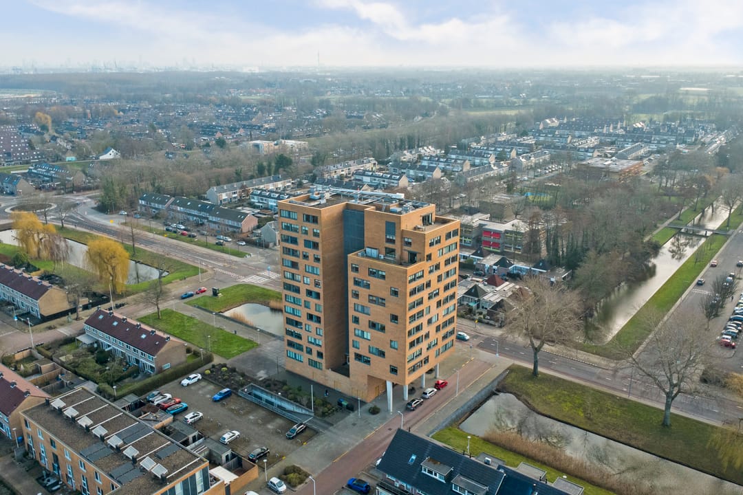 Photo 38 of Beugstraat 45