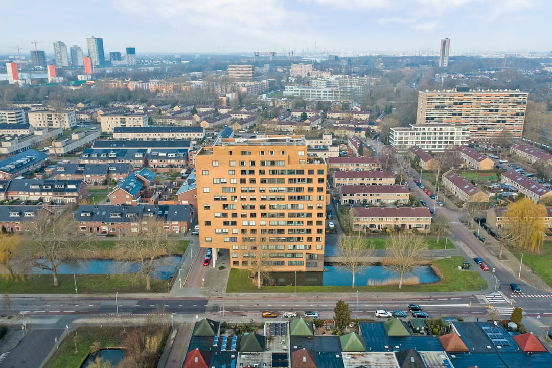 Photo 41 of Beugstraat 45