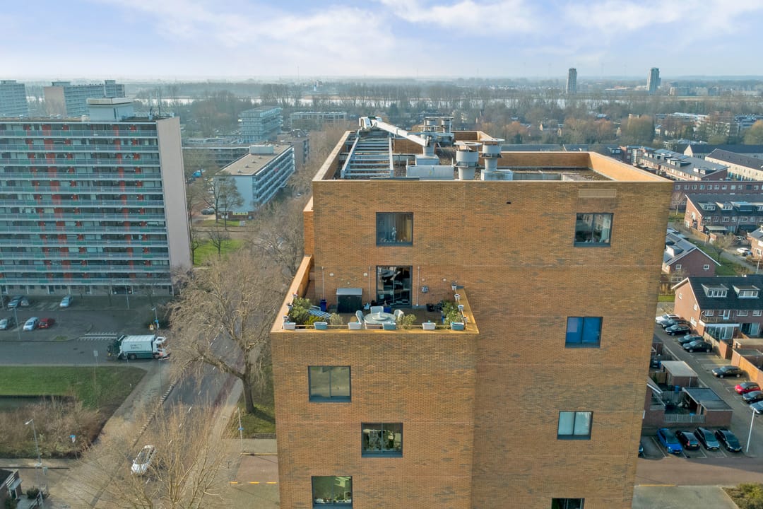 Photo 31 of Beugstraat 45