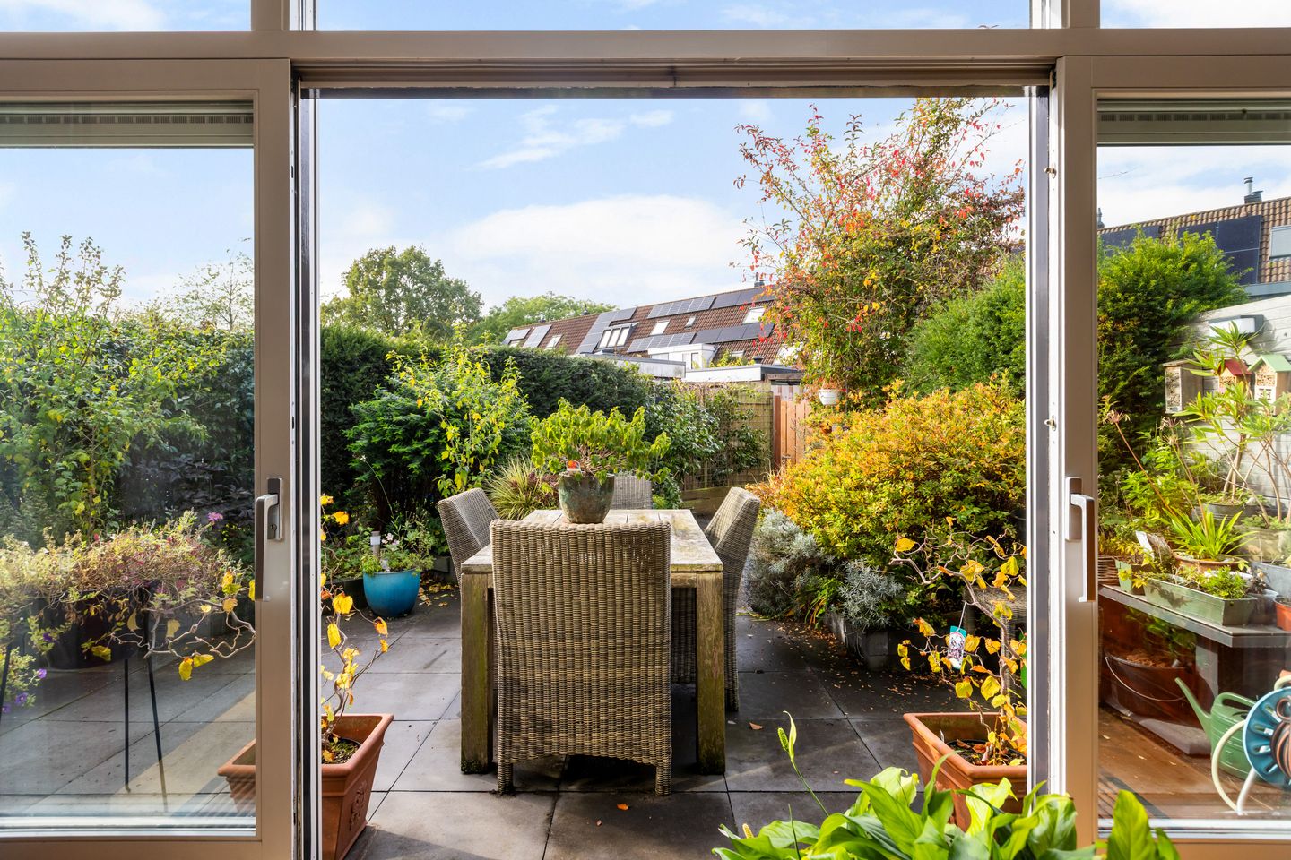 Spacious Corner Home with Garage in De Horden — 27