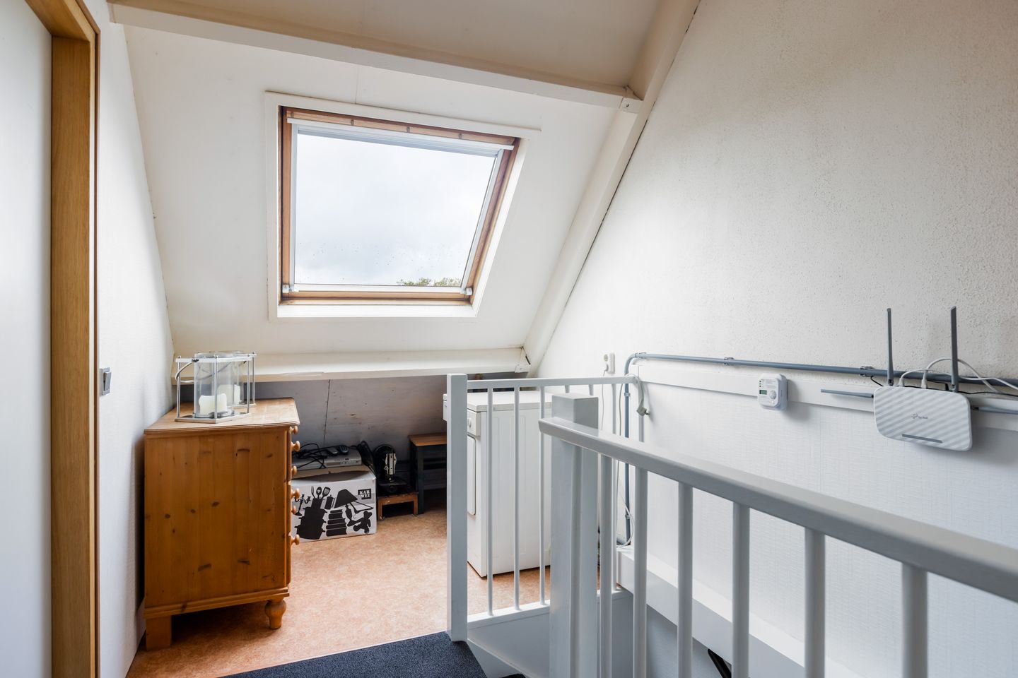 Spacious Corner Home with Garage in De Horden — 47