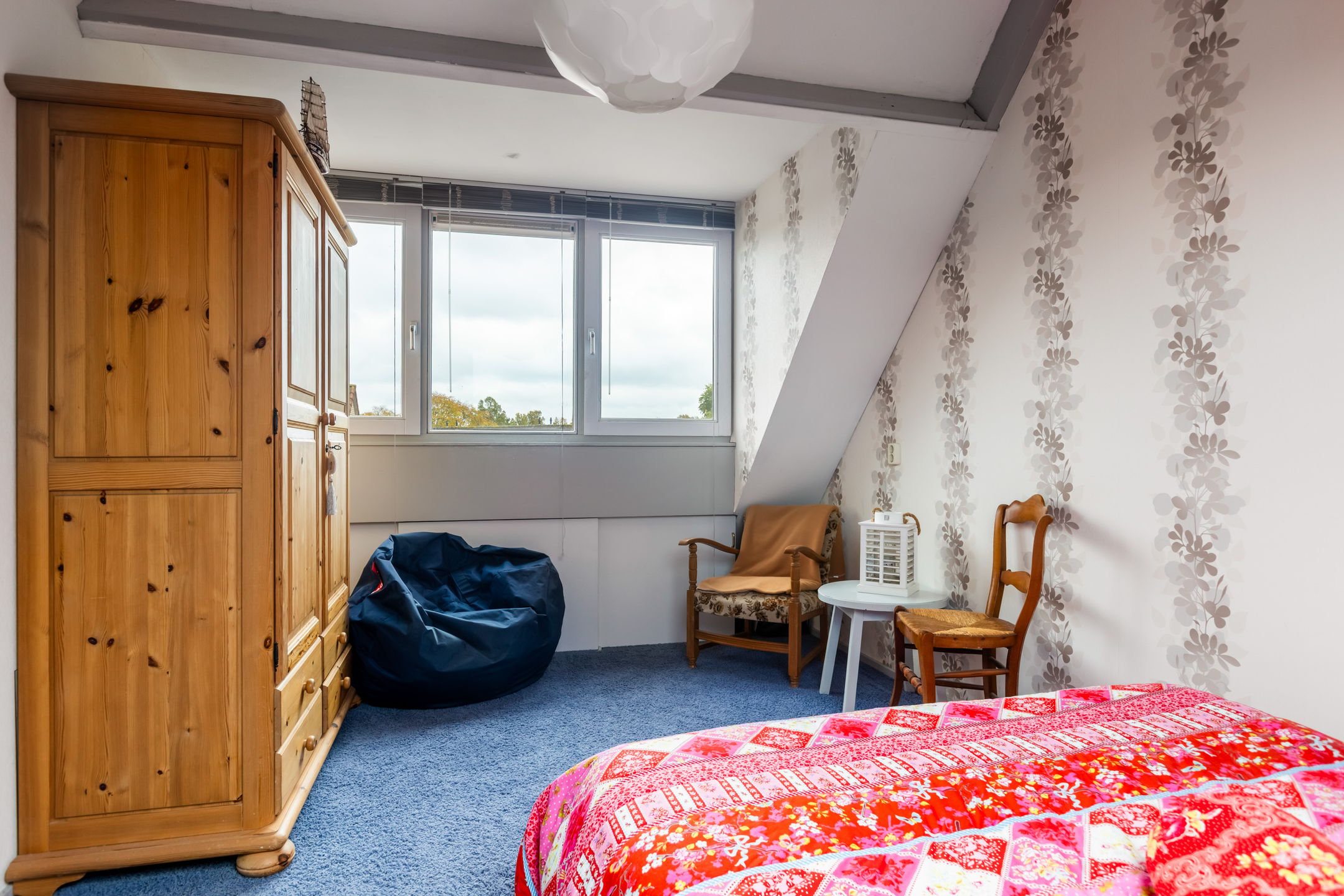 Spacious Corner Home with Garage in De Horden — 51