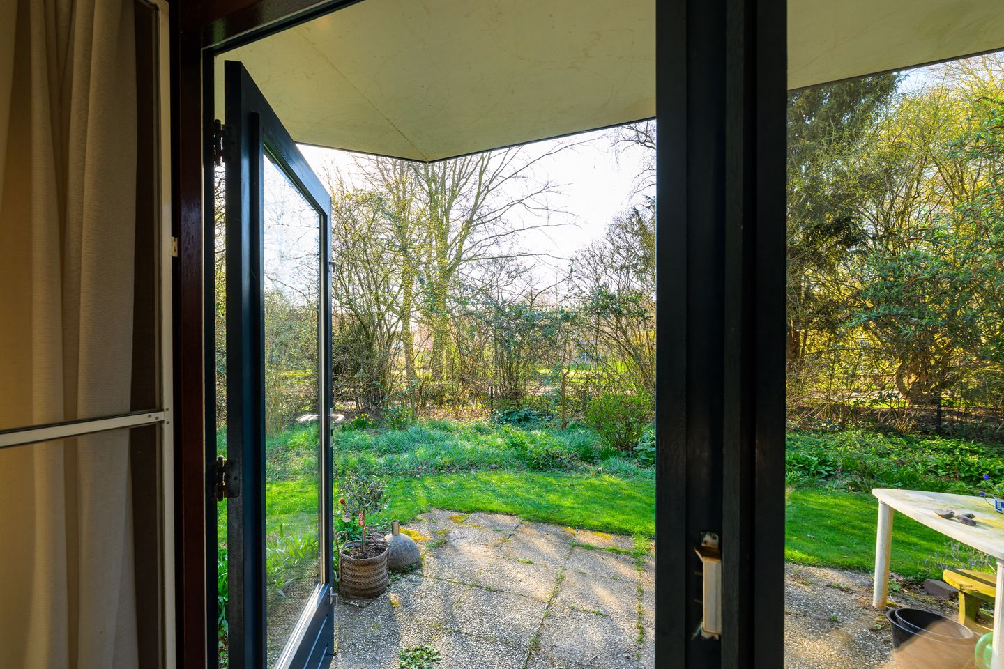 Spacious semi-detached family home with large garden in 't Lien neighborhood — 13